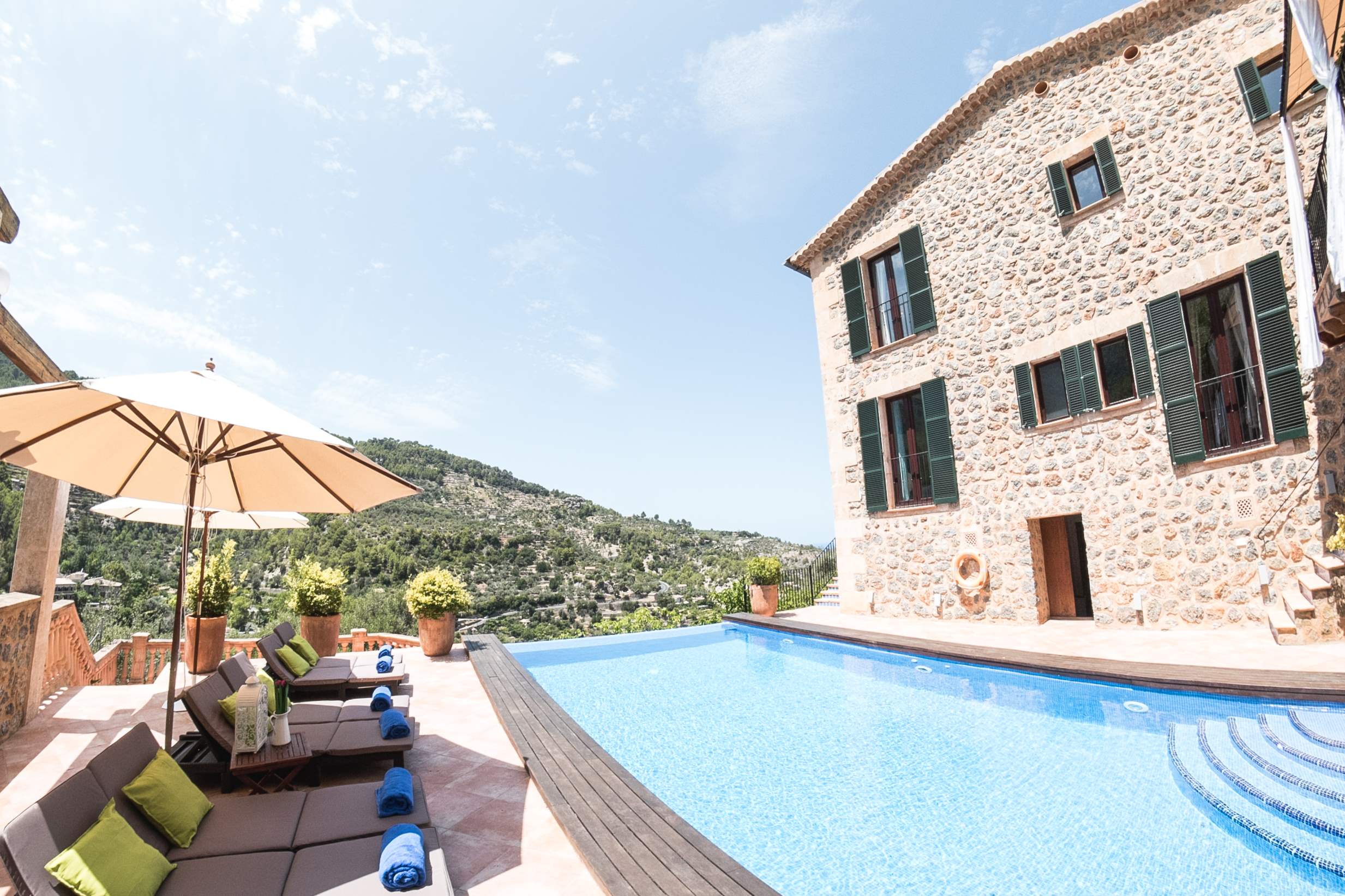 Can Verde, 4 bedroom villa in Soller & Deia, Majorca Photo #1