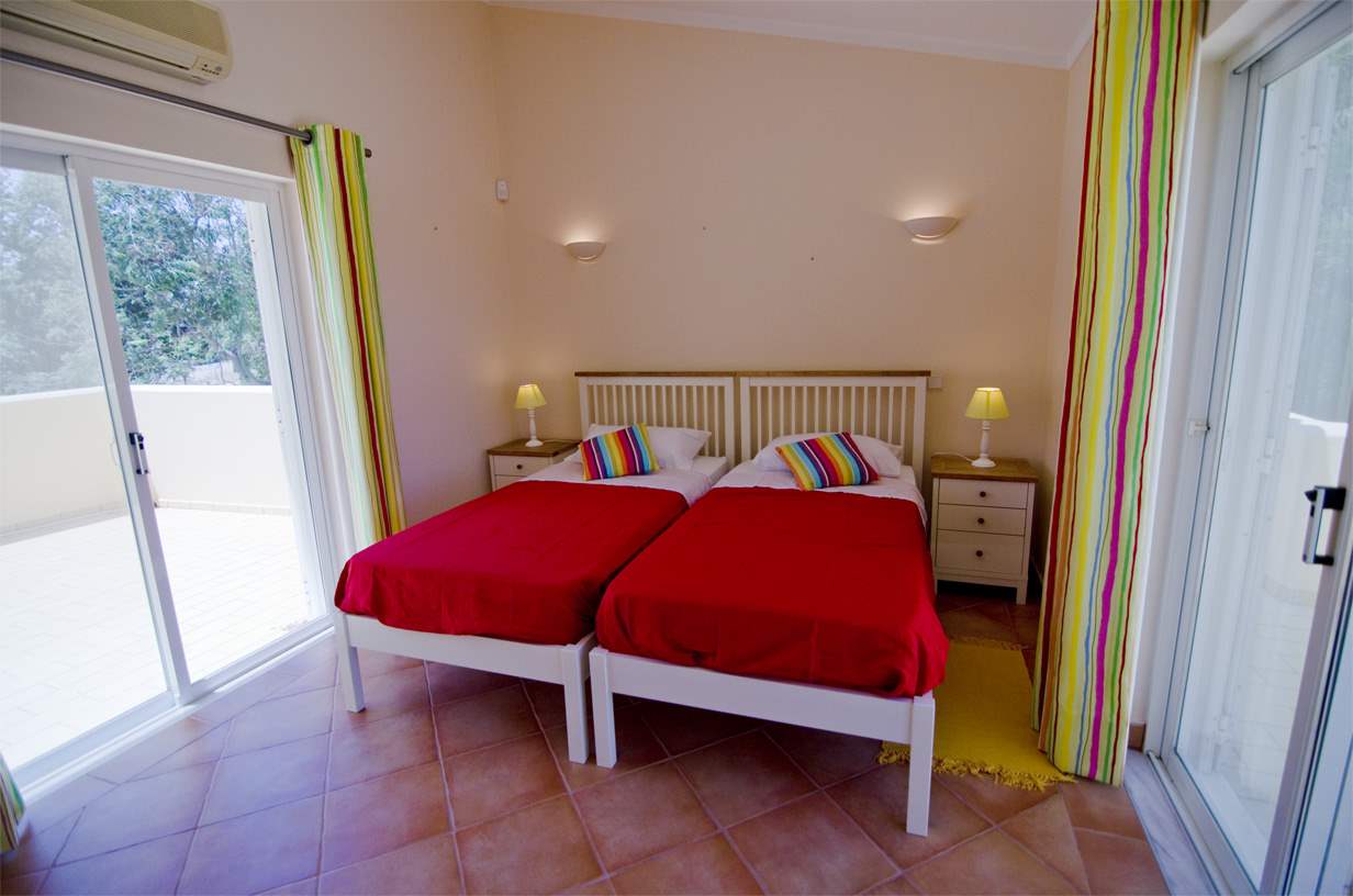 Villa Jasmina, 4 bedroom villa in Vale do Lobo, Algarve Photo #17