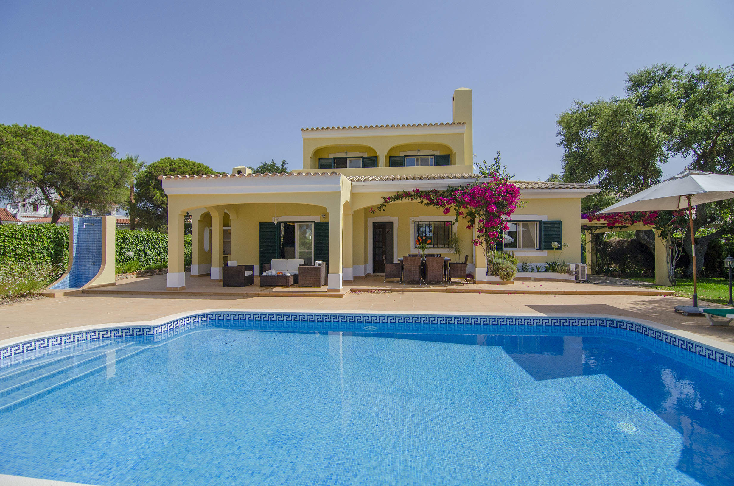 Casa Bonita, 3 bedroom villa in Vilamoura Area, Algarve Photo #1