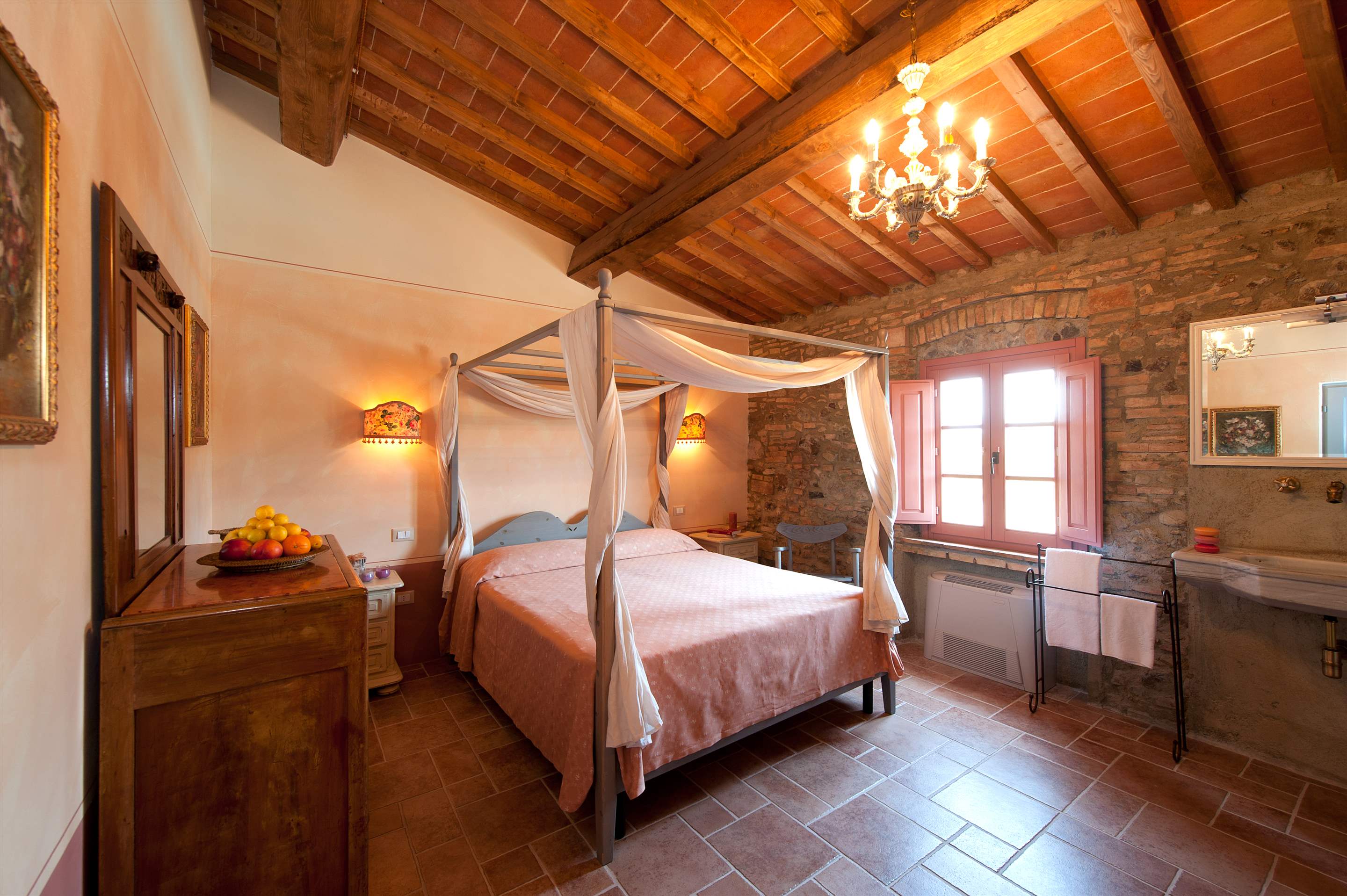 Villa Rosa, & Annexe , 6 bedroom villa in Tuscany Coast, Tuscany Photo #17