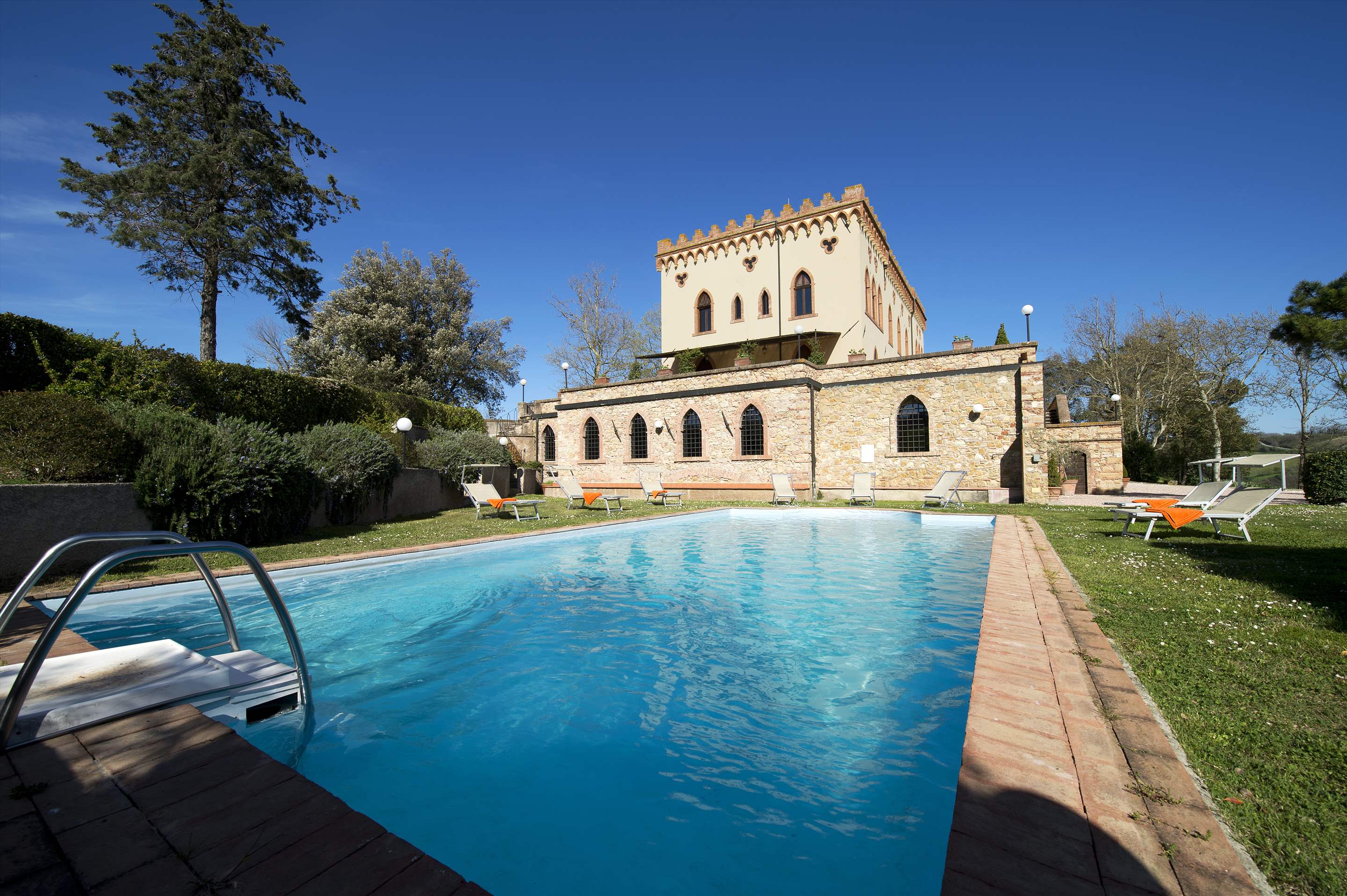 Villa Di Archi & Dependance, 9 bedroom villa in Tuscany Coast, Tuscany