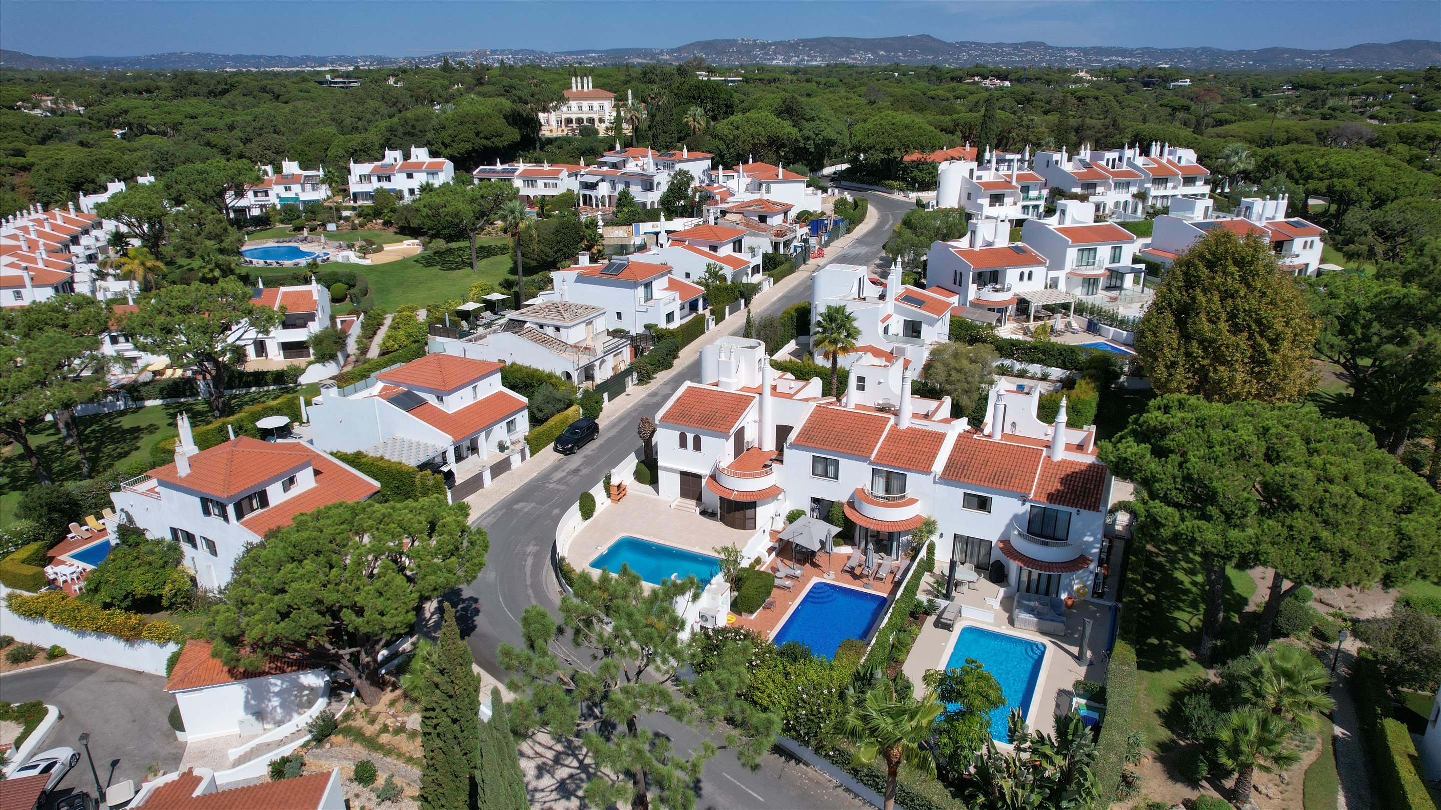 Villa Rosa, 3 bedroom villa in Quinta do Lago, Algarve Photo #26