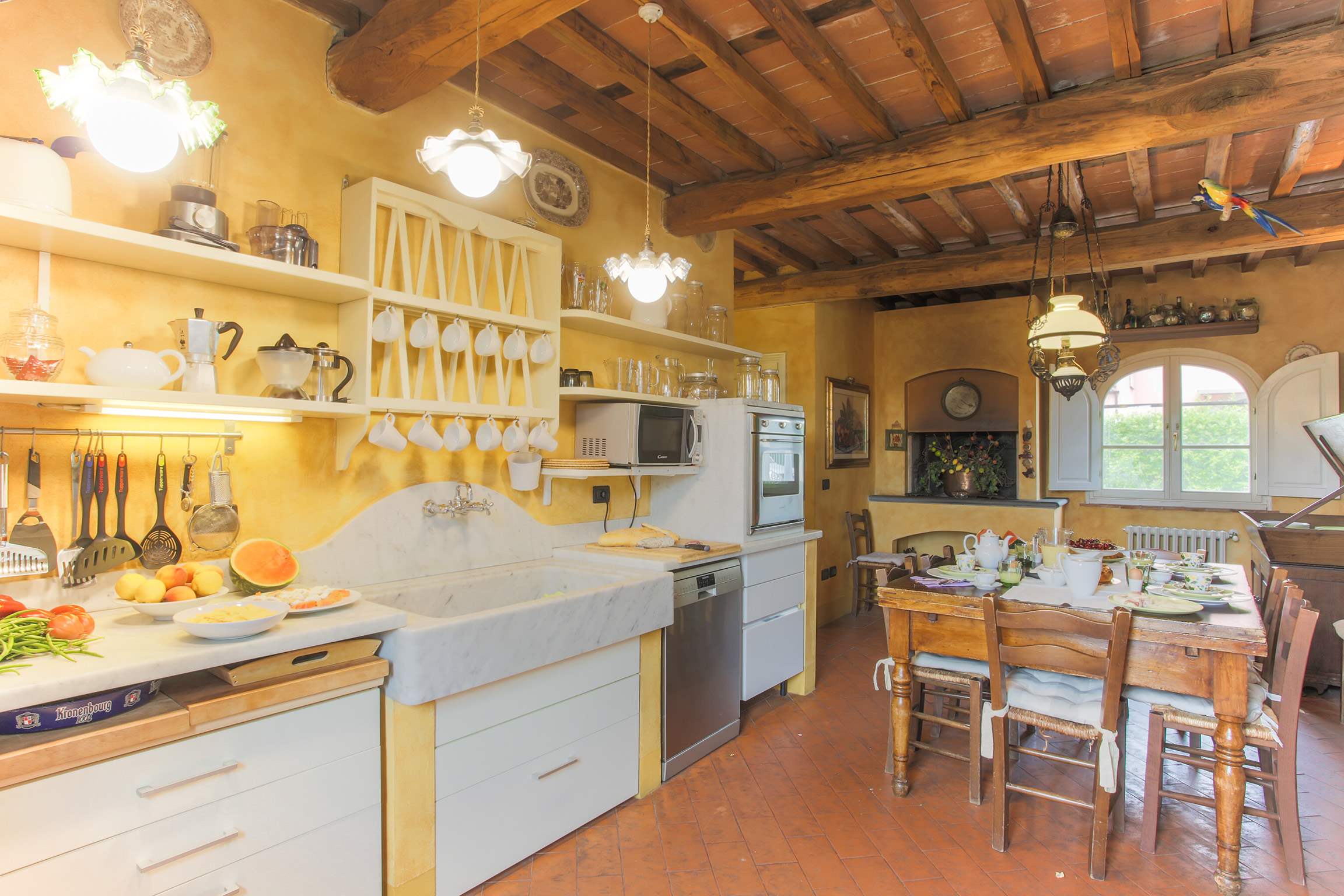 Meriggio Barn, 4 bedroom villa in North Tuscany - Pisa & Lucca Area, Tuscany Photo #15