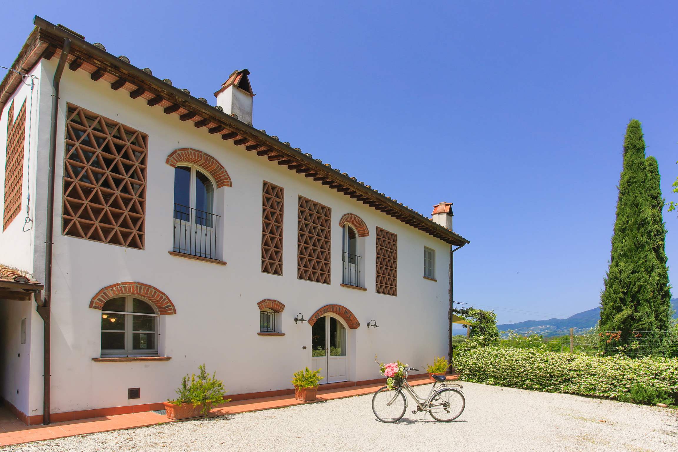 Meriggio Barn, 4 bedroom villa in North Tuscany - Pisa & Lucca Area, Tuscany Photo #6