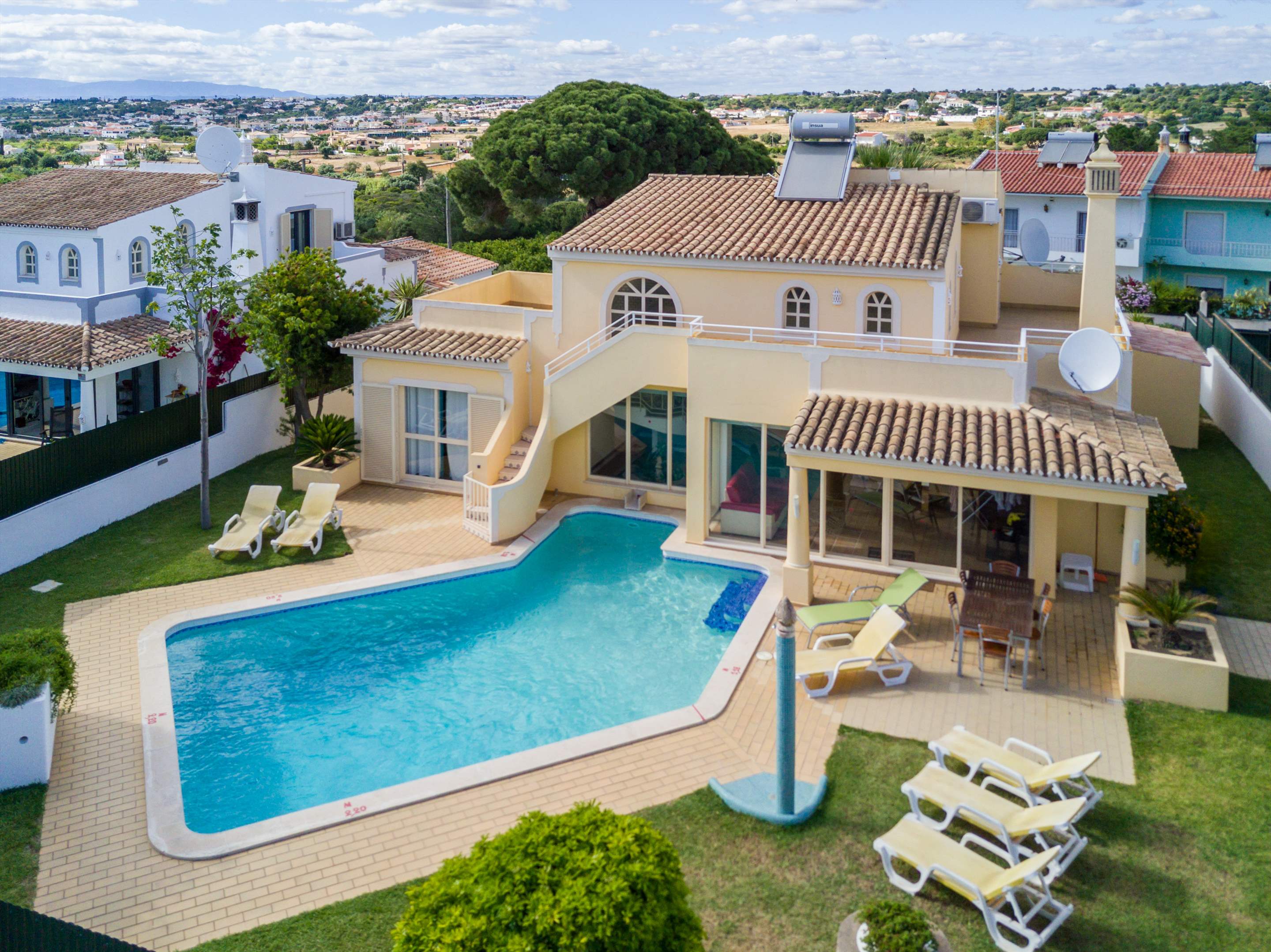 Casa Helmar, 2 bedroom villa in Gale, Vale da Parra and Guia, Algarve Photo #10