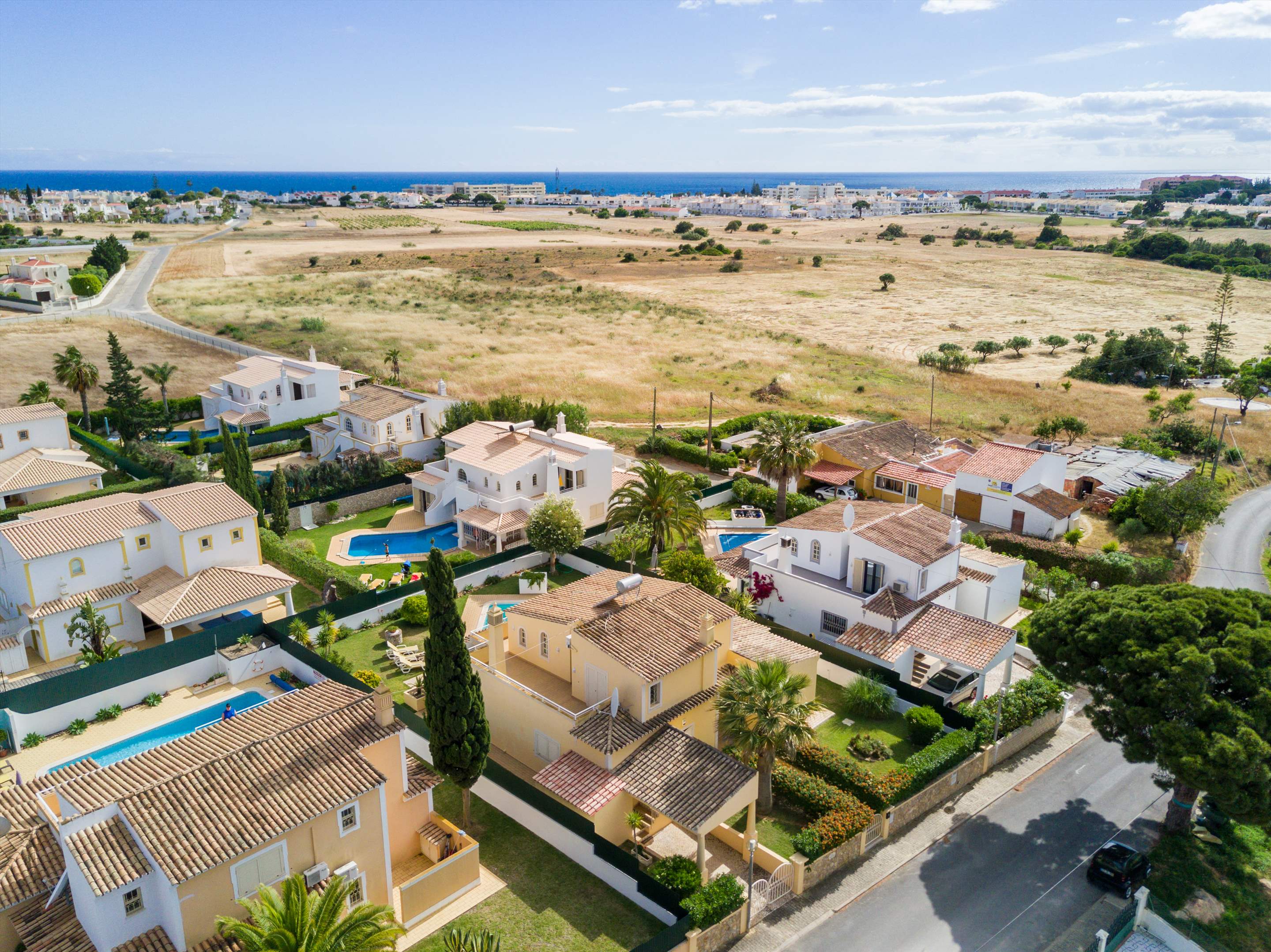 Casa Helmar, 2 bedroom villa in Gale, Vale da Parra and Guia, Algarve Photo #11