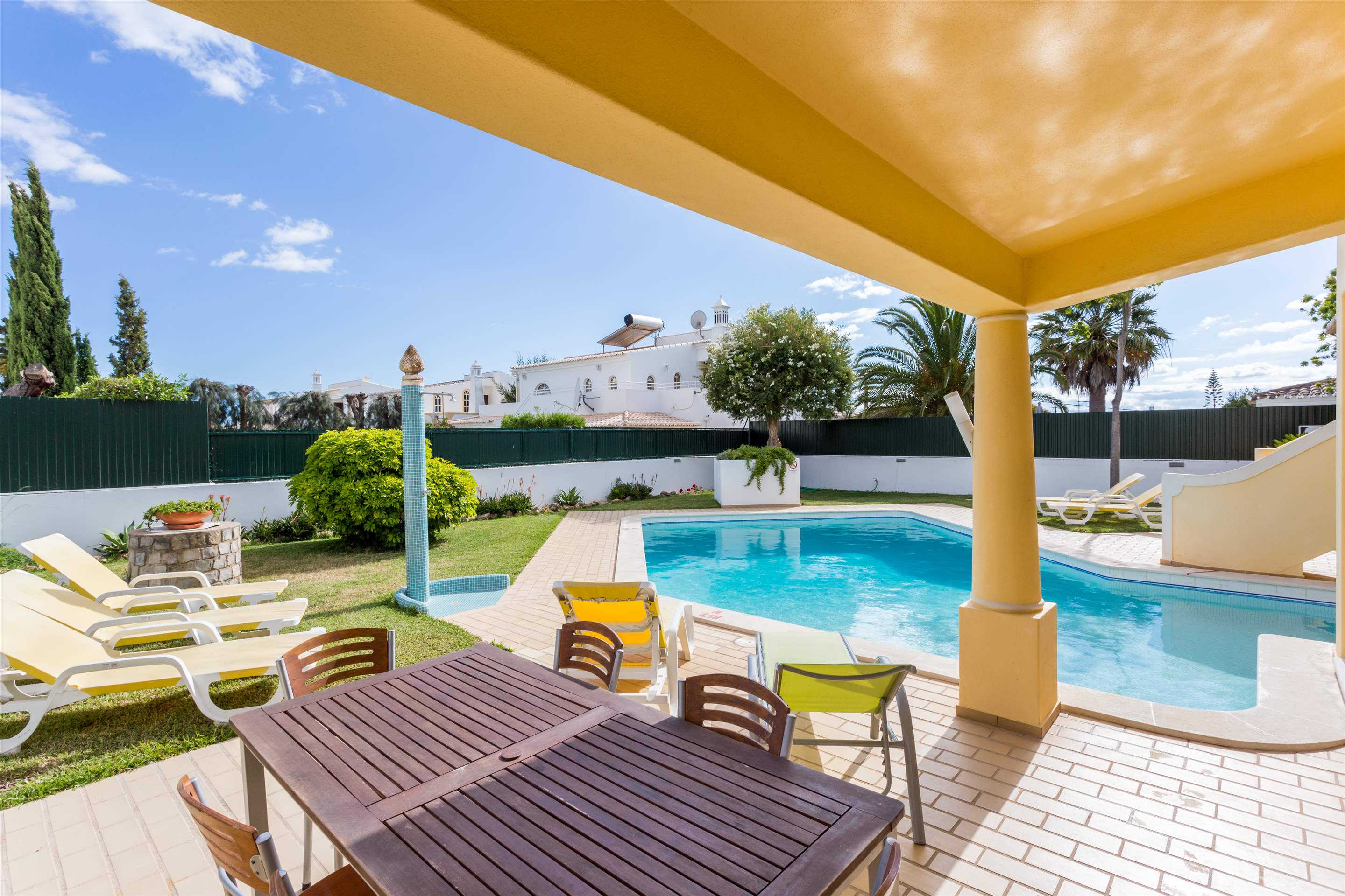 Casa Helmar, 2 bedroom villa in Gale, Vale da Parra and Guia, Algarve Photo #2