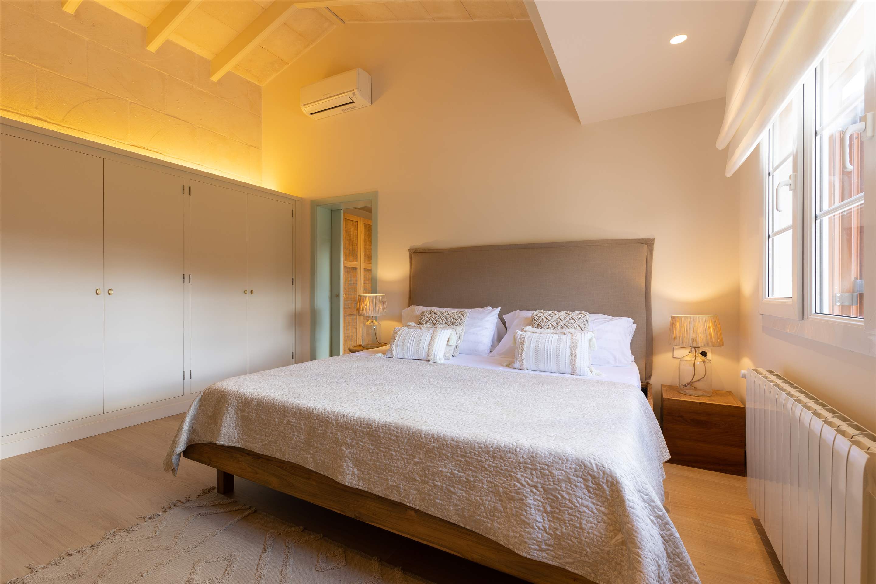 Villa Amanjena, 3 Bedroom Rate , 3 bedroom villa in Mahon, San Luis & South East, Menorca Photo #20