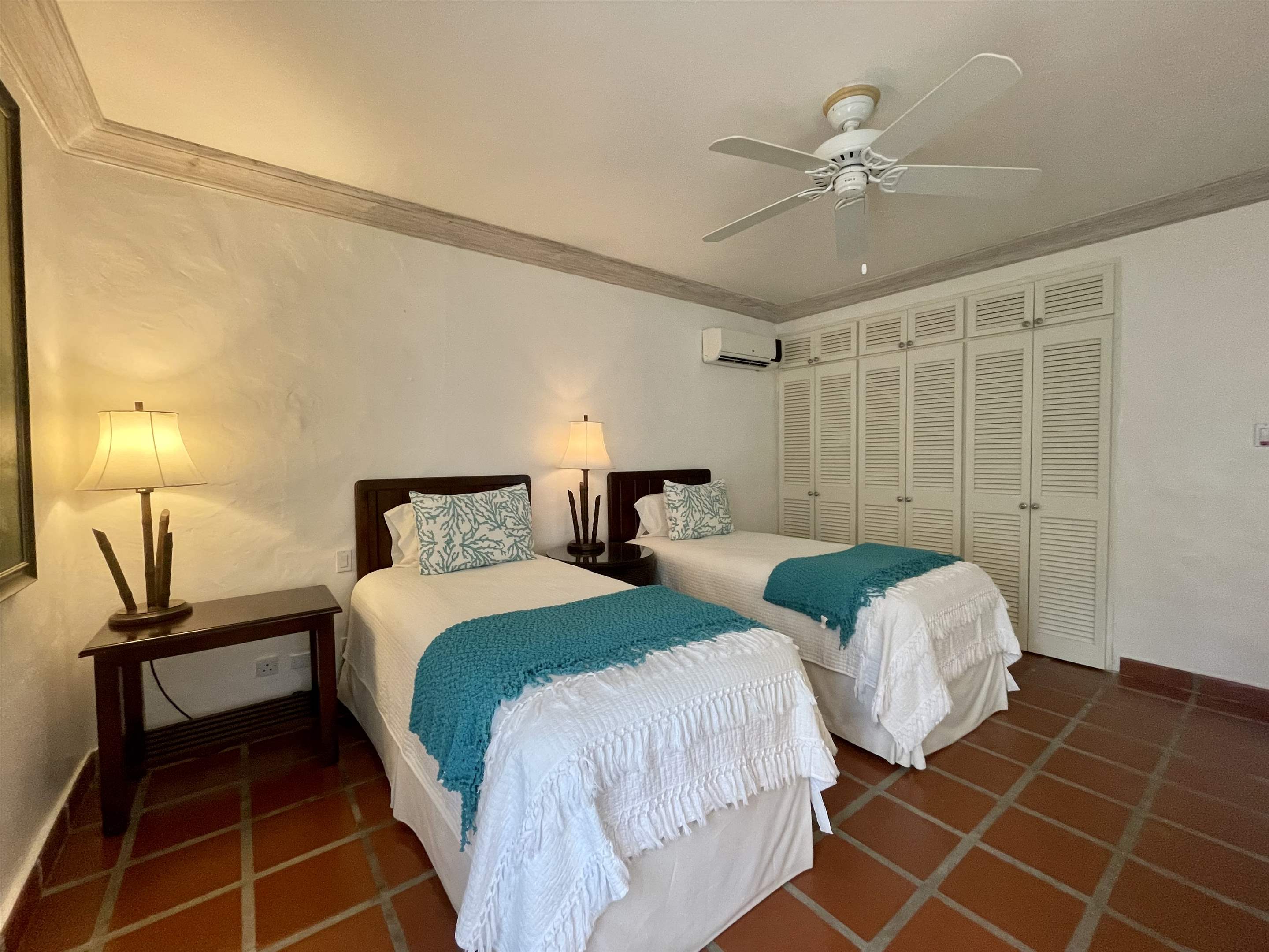 Glitter Bay 102, St James, 1 bedroom, 1 bedroom apartment in St. James & West Coast, Barbados Photo #12