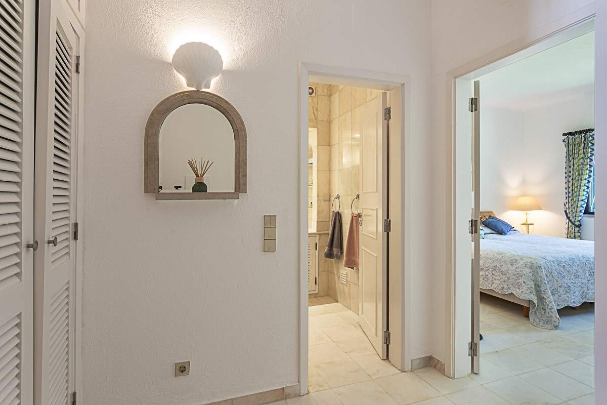 Apartment Pine Cone, 2 bedroom apartment in Vale do Lobo, Algarve Photo #10