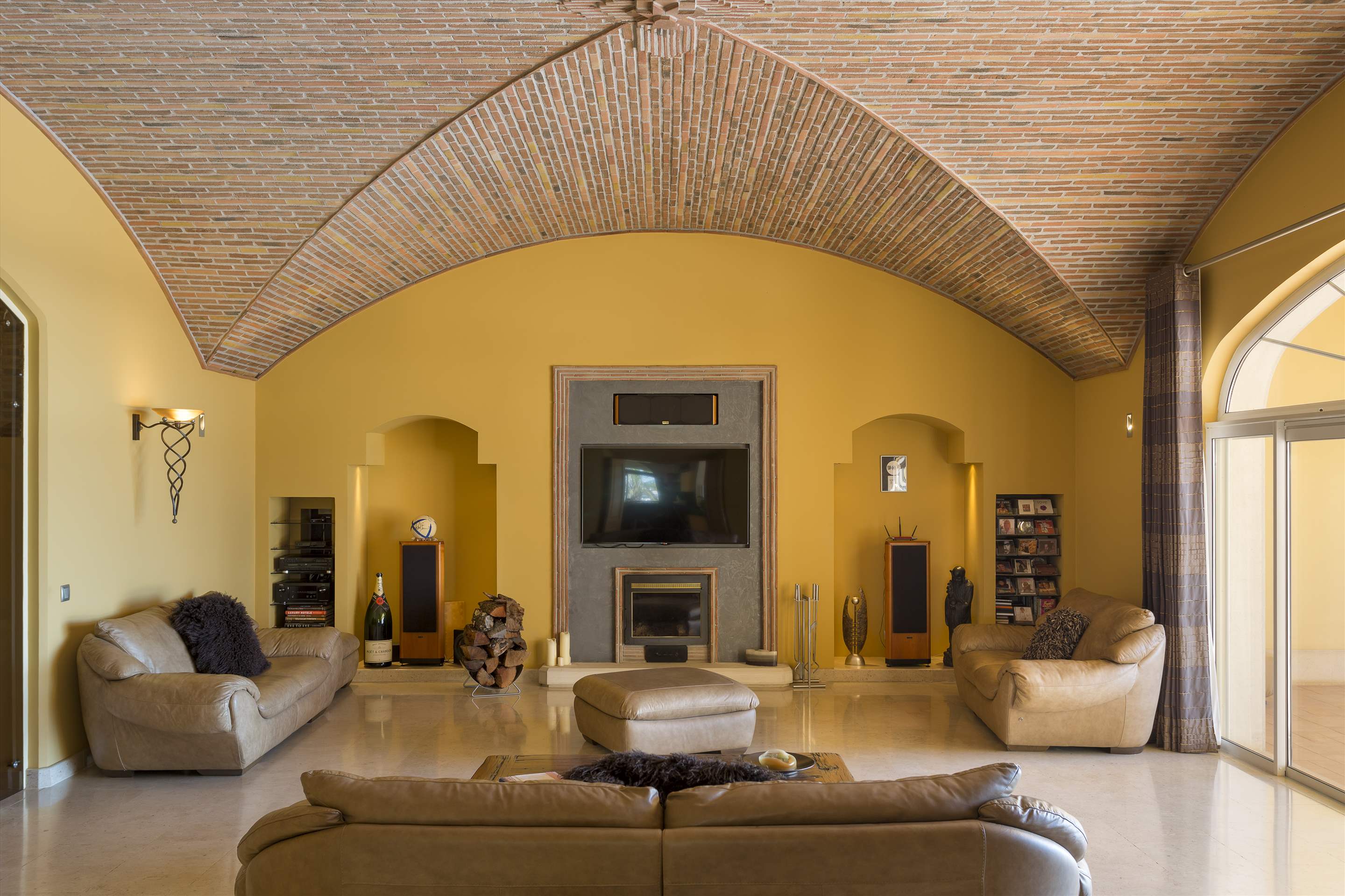 Quinta Palmares, 4 bedroom villa in Gale, Vale da Parra and Guia, Algarve Photo #3