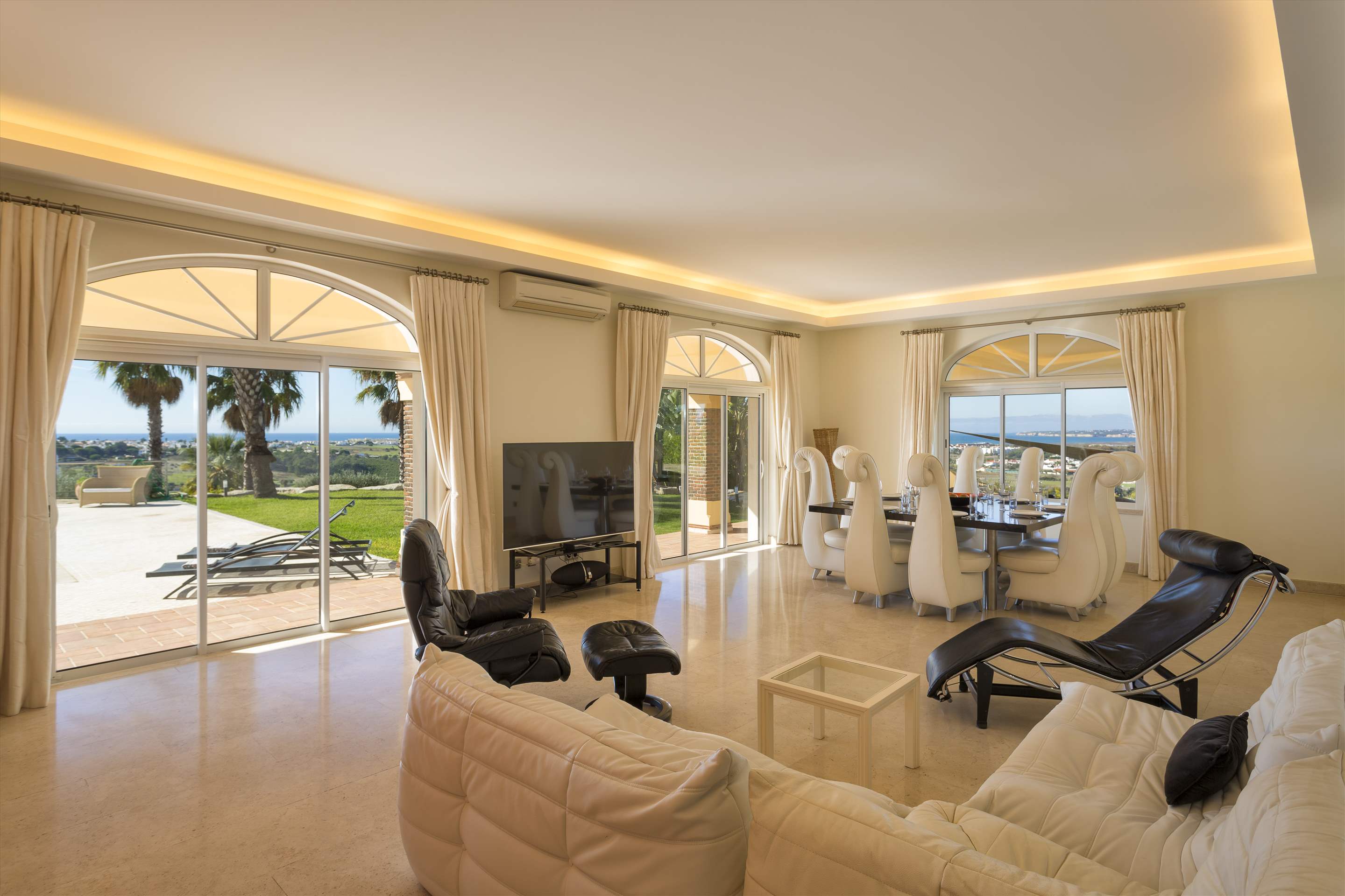 Quinta Palmares, 4 bedroom villa in Gale, Vale da Parra and Guia, Algarve Photo #4