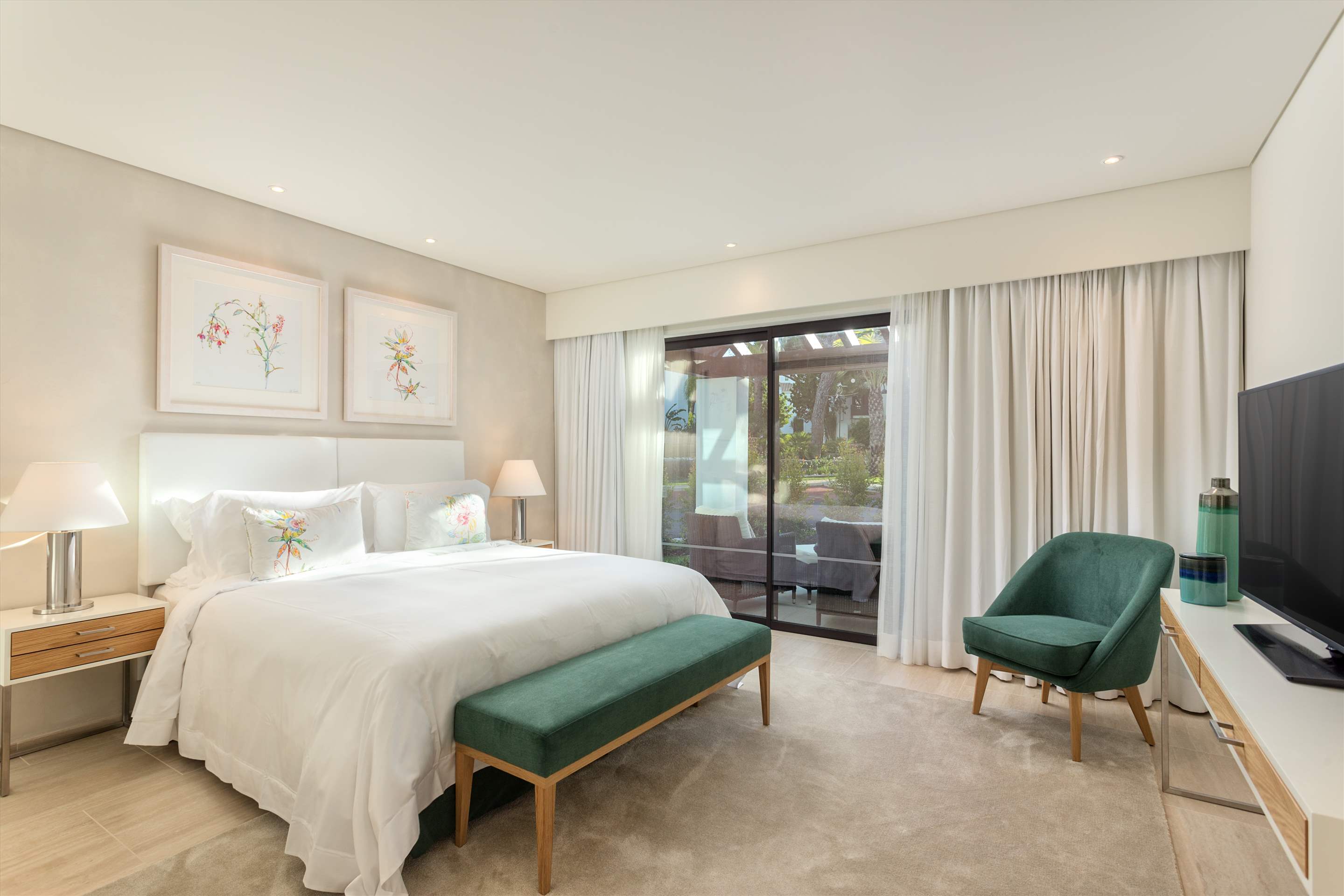 Pine Cliffs Gardens, Two Bedroom Suite, S/C Basis, 2 bedroom apartment in Pine Cliffs Resort, Algarve Photo #20