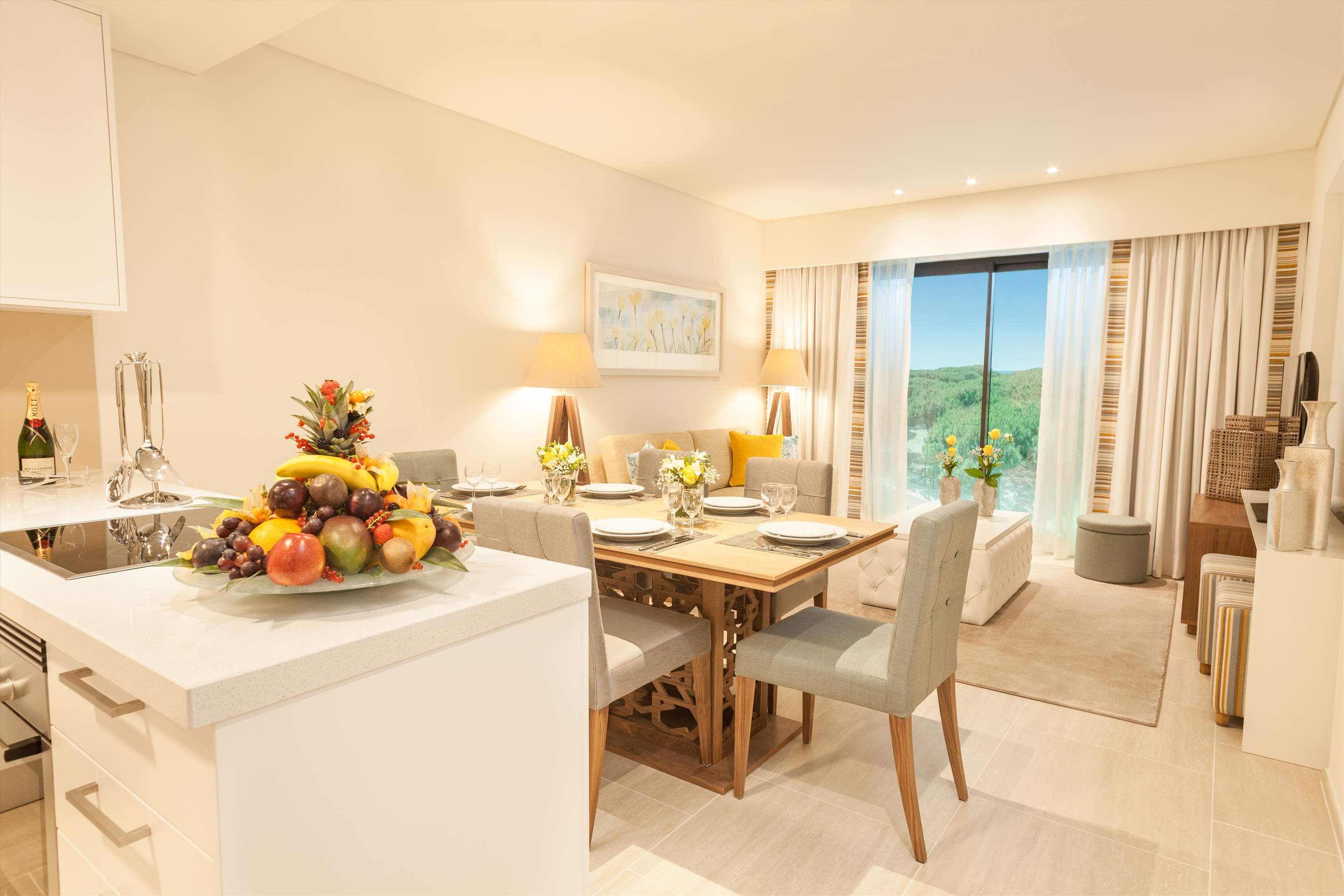 Pine Cliffs Gardens, Three Bedroom Suite, S/C Basis, 3 bedroom apartment in Pine Cliffs Resort, Algarve Photo #2