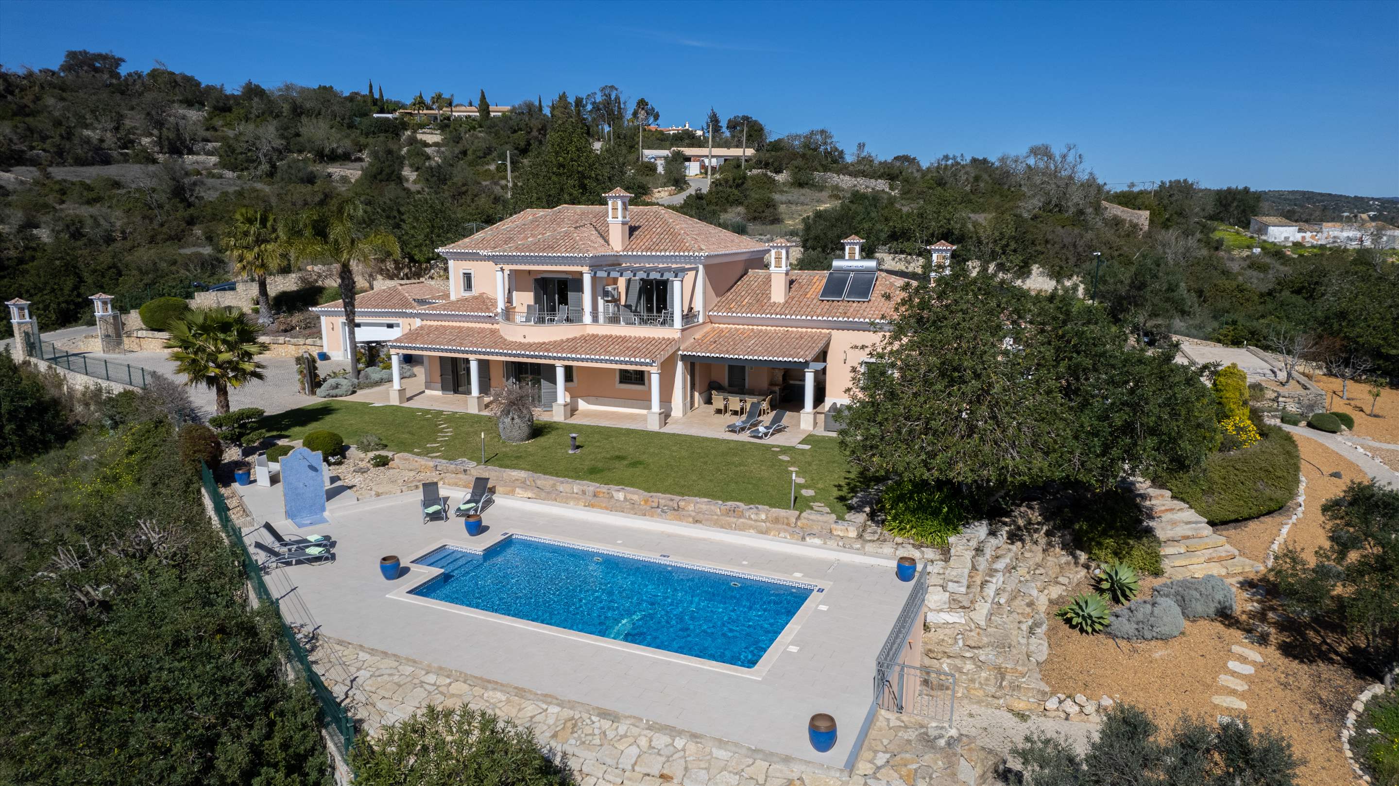 Casa da Pena Branca, Four Bedrooms, 8 Persons occupancy, 4 bedroom villa in Algarve Countryside, Algarve Photo #28