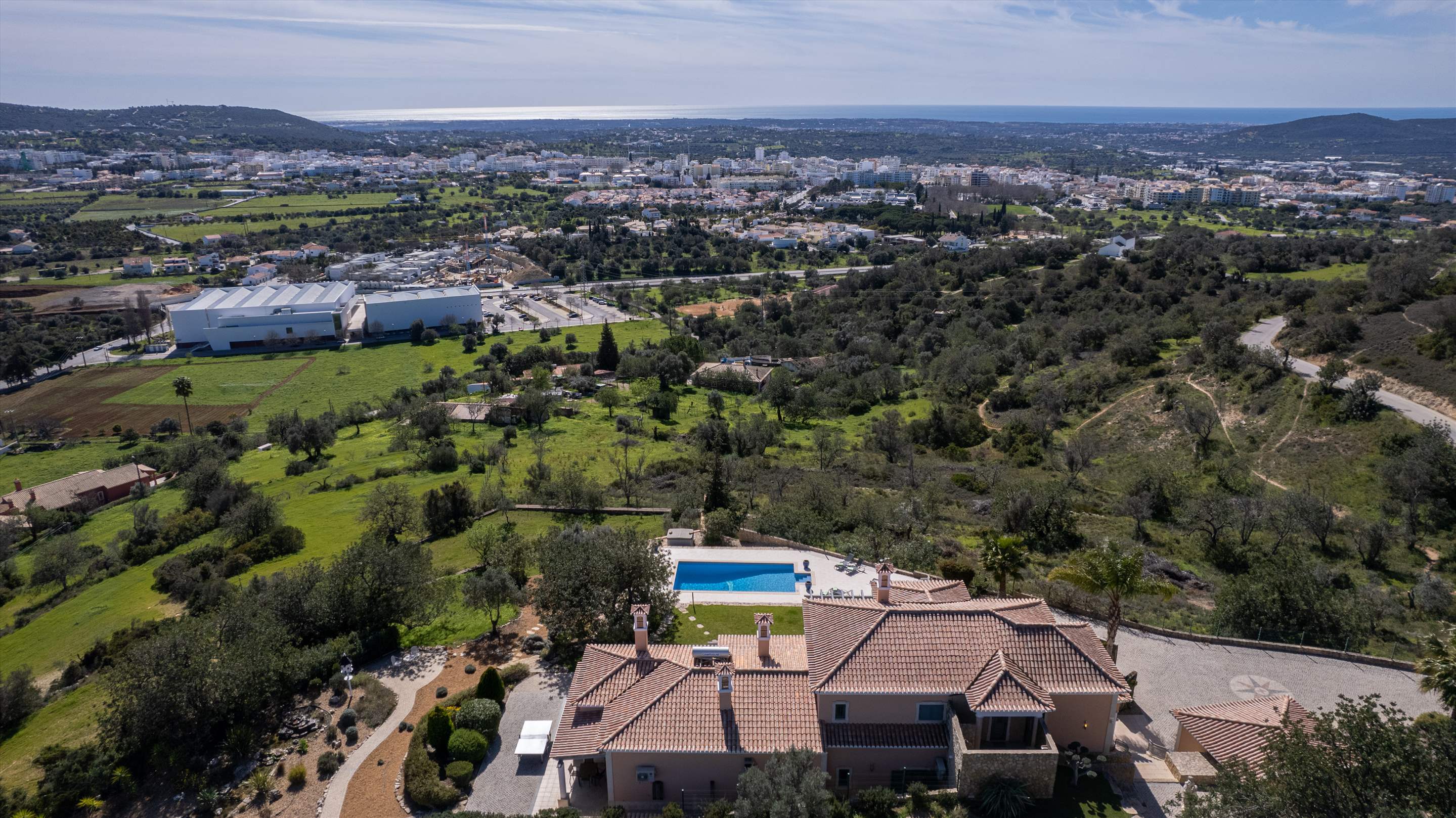 Casa da Pena Branca, Four Bedrooms, 8 Persons occupancy, 4 bedroom villa in Algarve Countryside, Algarve Photo #30