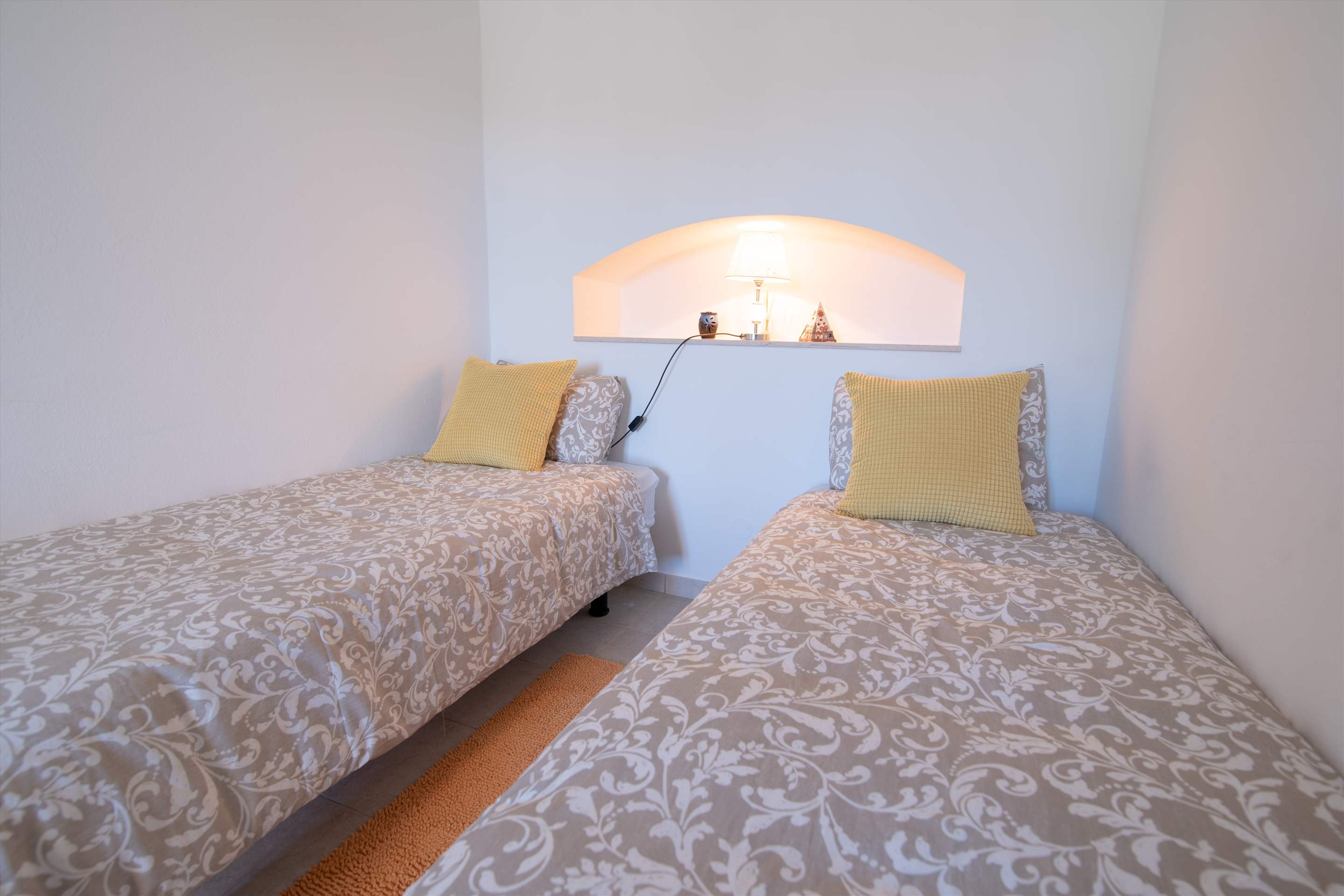 Casa Sol Poente, 4 bedroom villa in Algarve Countryside, Algarve Photo #14