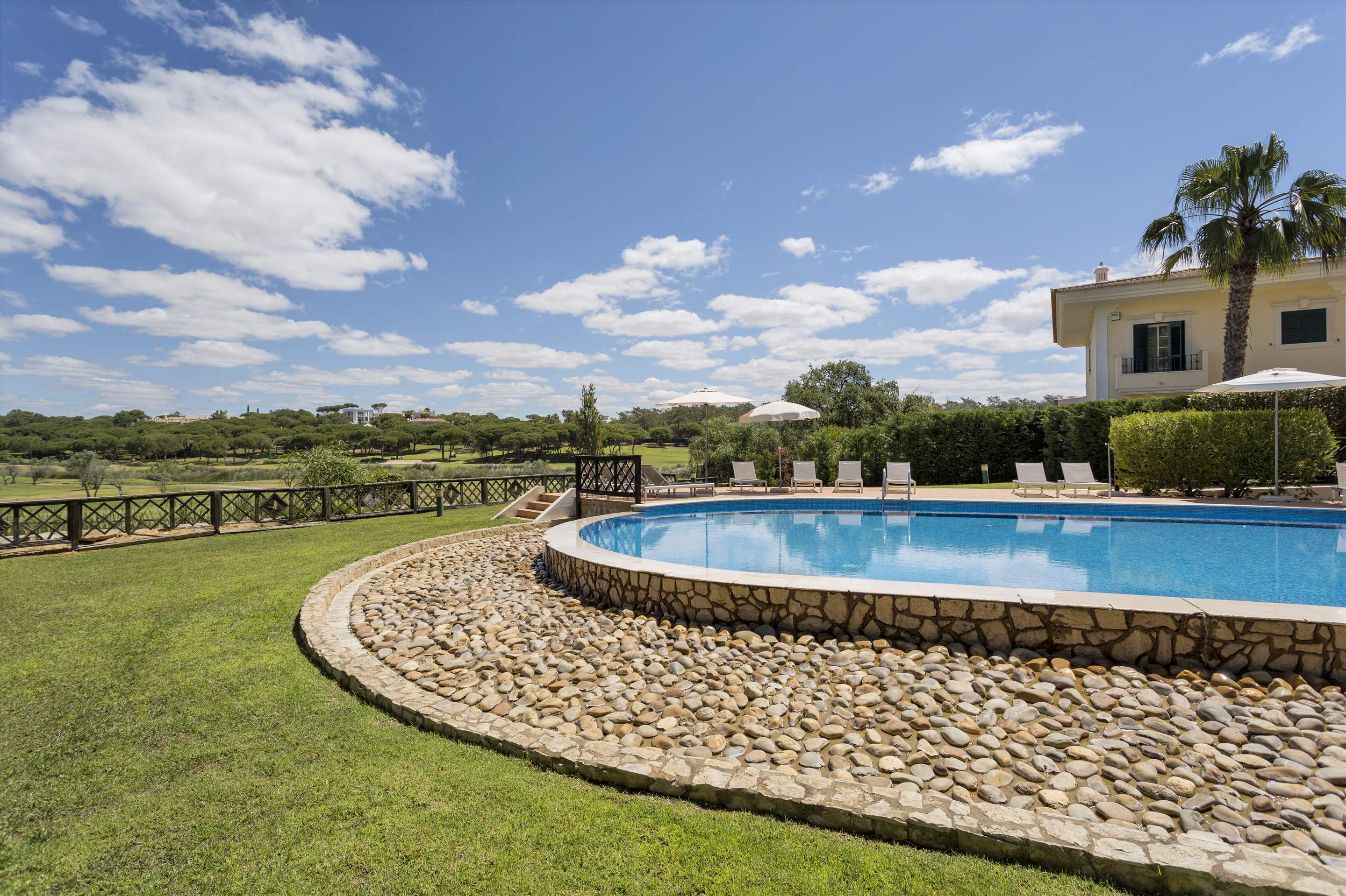 Casa Verde in Quinta Formosa, 2 bedroom villa in Quinta do Lago, Algarve Photo #9