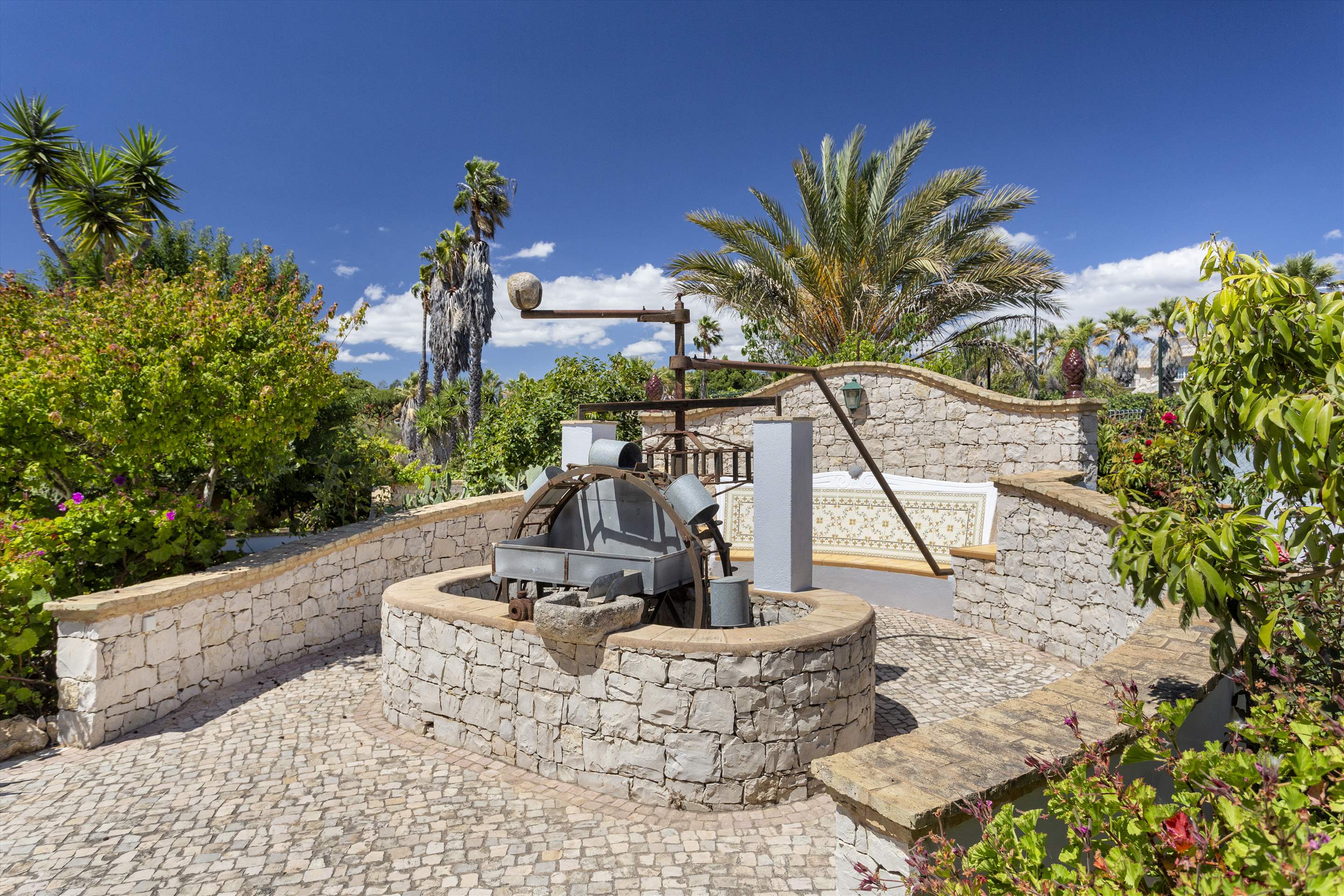 Casa do Vale, 4 bedroom villa in Carvoeiro Area, Algarve Photo #27