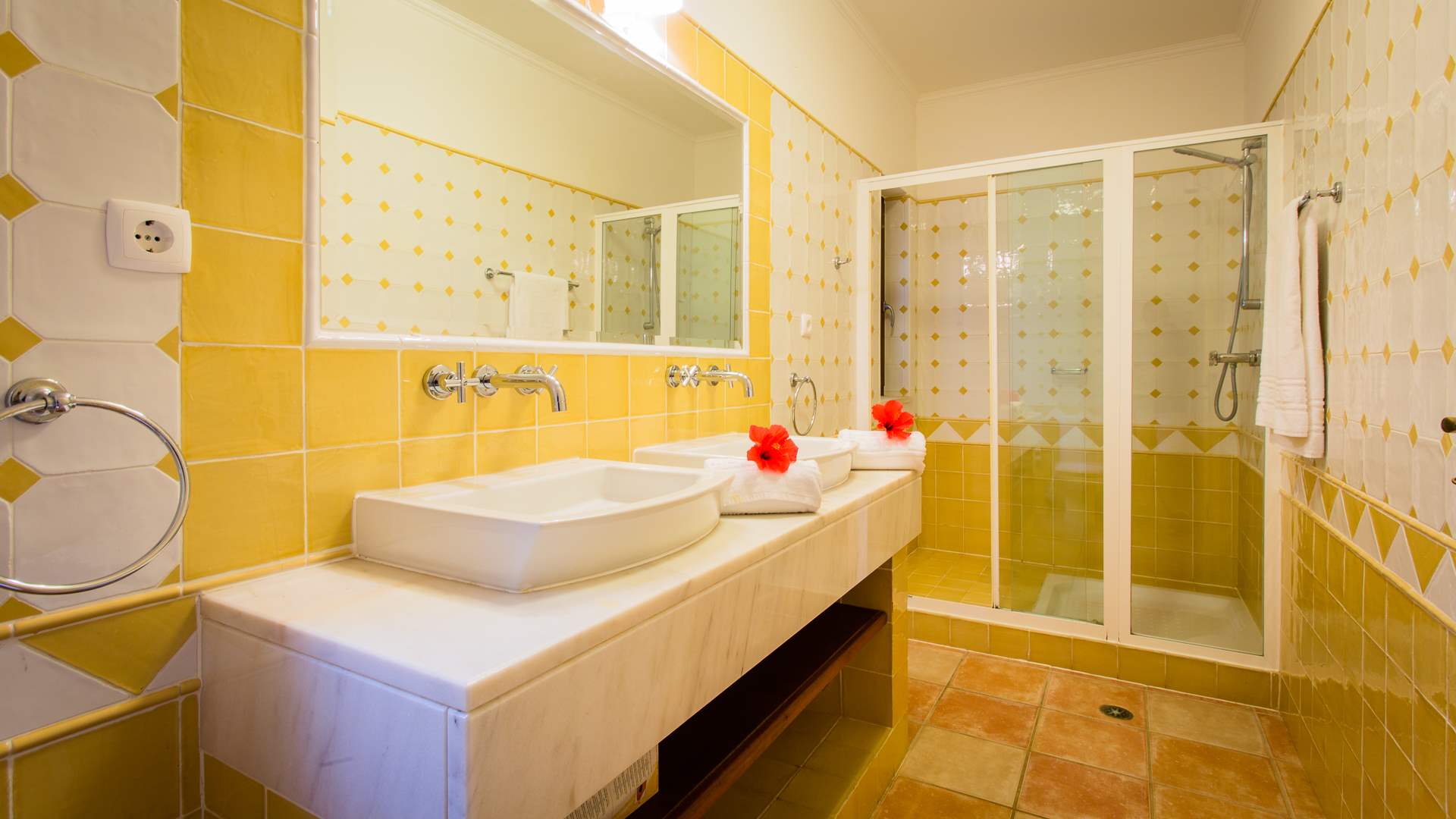 Casa Mouraria, 8 Bedrooms Rate with separate apartment, 8 bedroom villa in Carvoeiro Area, Algarve Photo #20