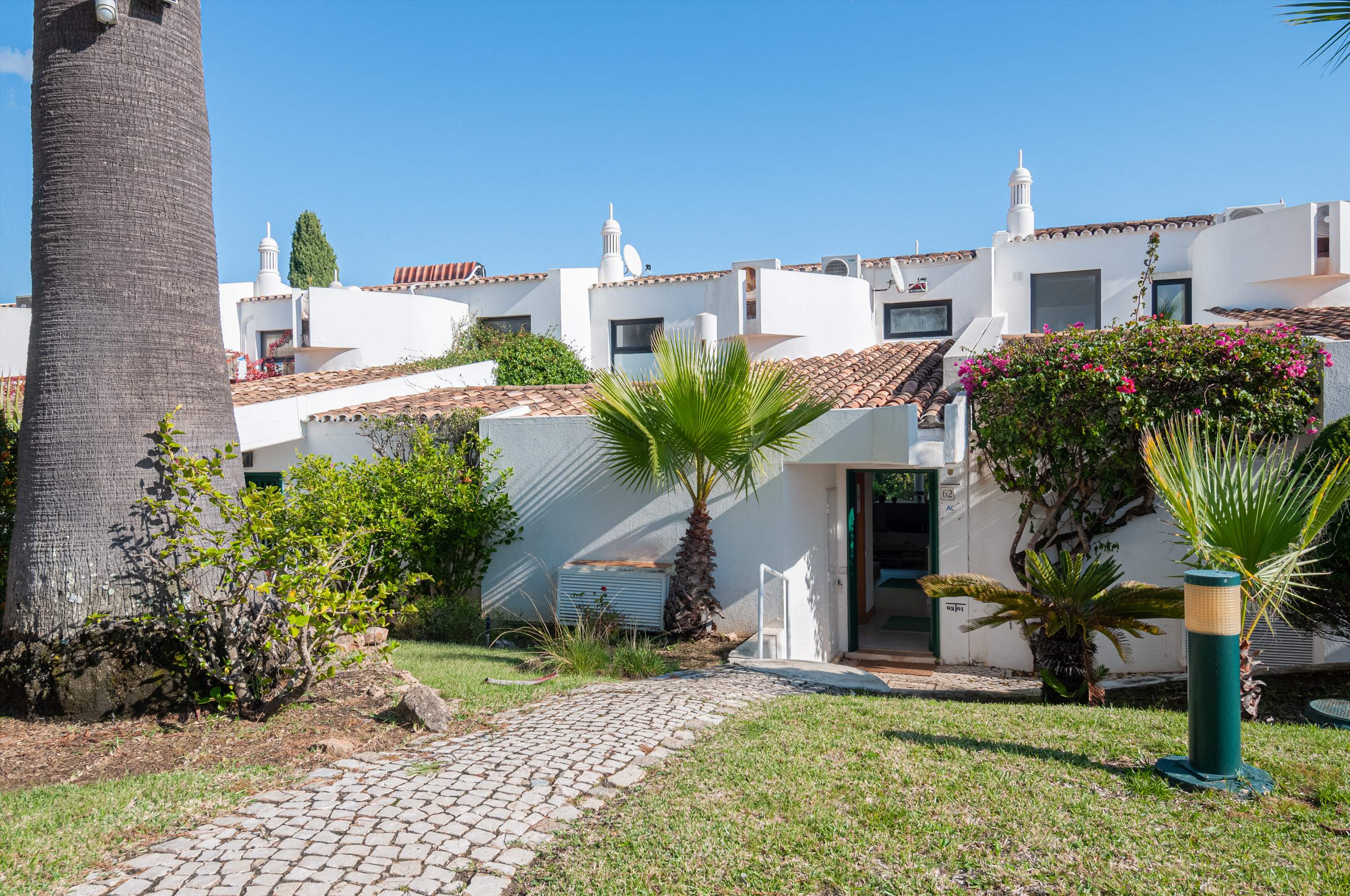 Villa Victory, 62 Victory Village, 3 bedroom villa in Quinta do Lago, Algarve Photo #15