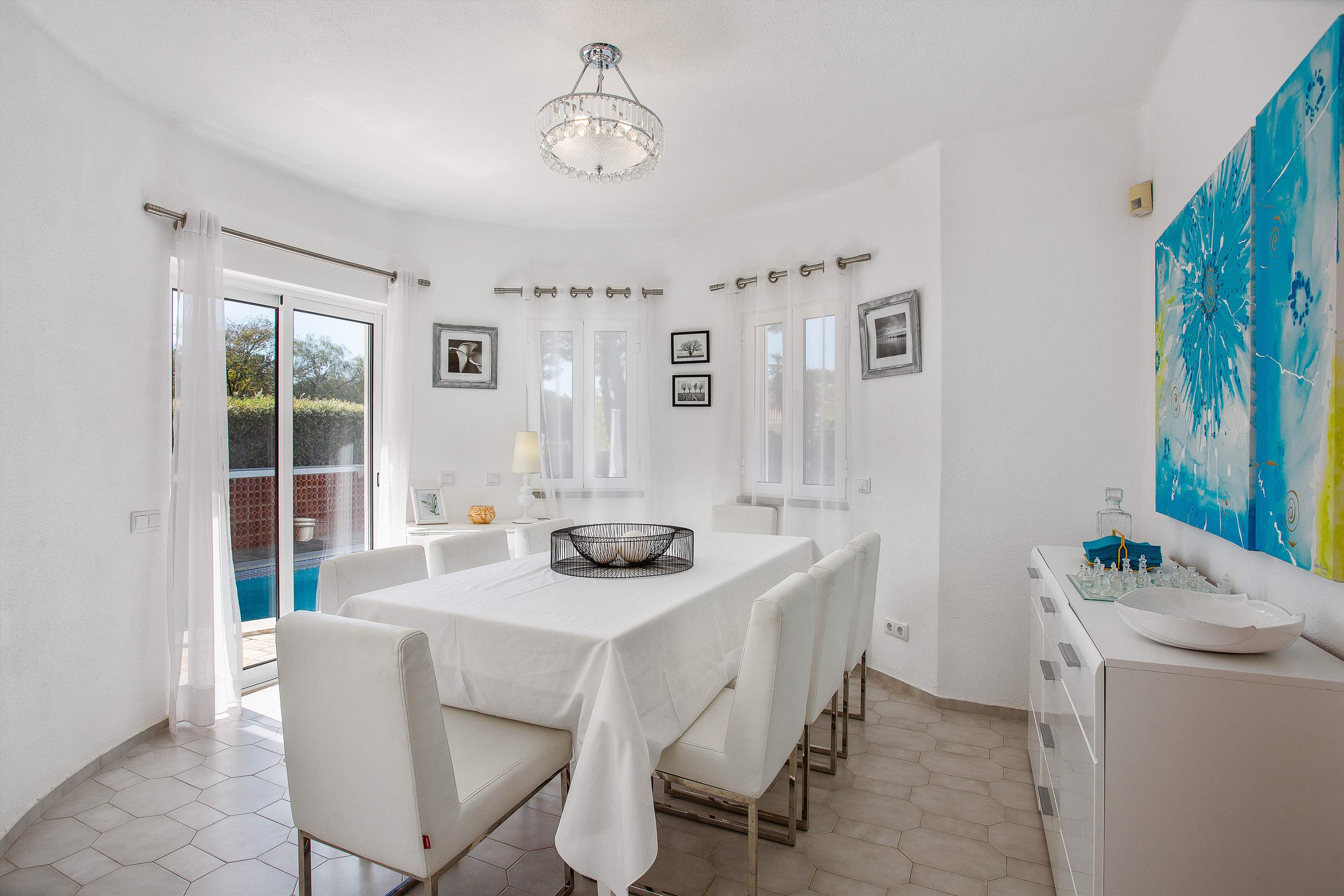 Casa Sol, 3 bedroom villa in Vilamoura Area, Algarve Photo #6
