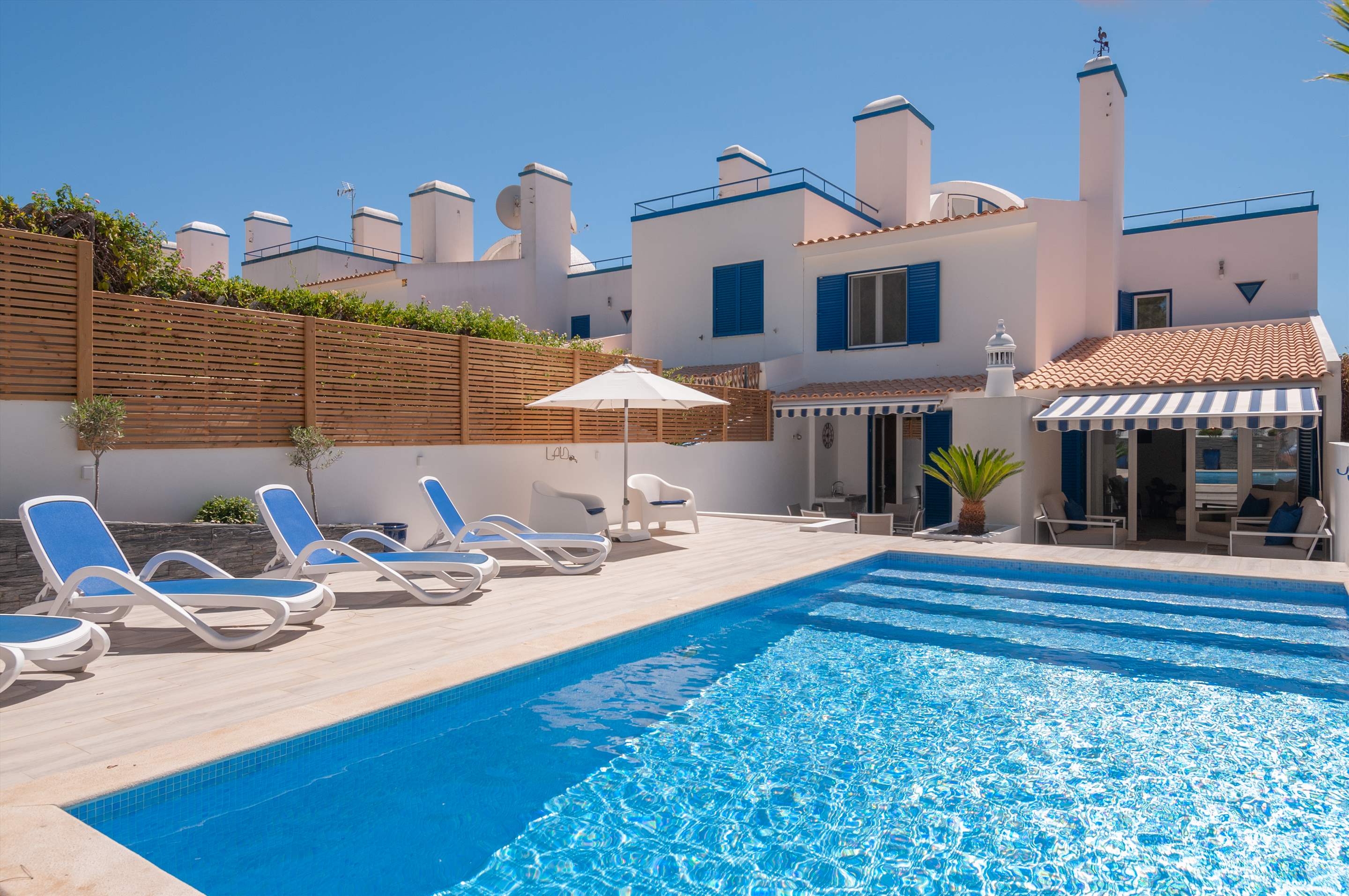 Casa Oleander, 3 bedroom villa in Vale do Lobo, Algarve Photo #20
