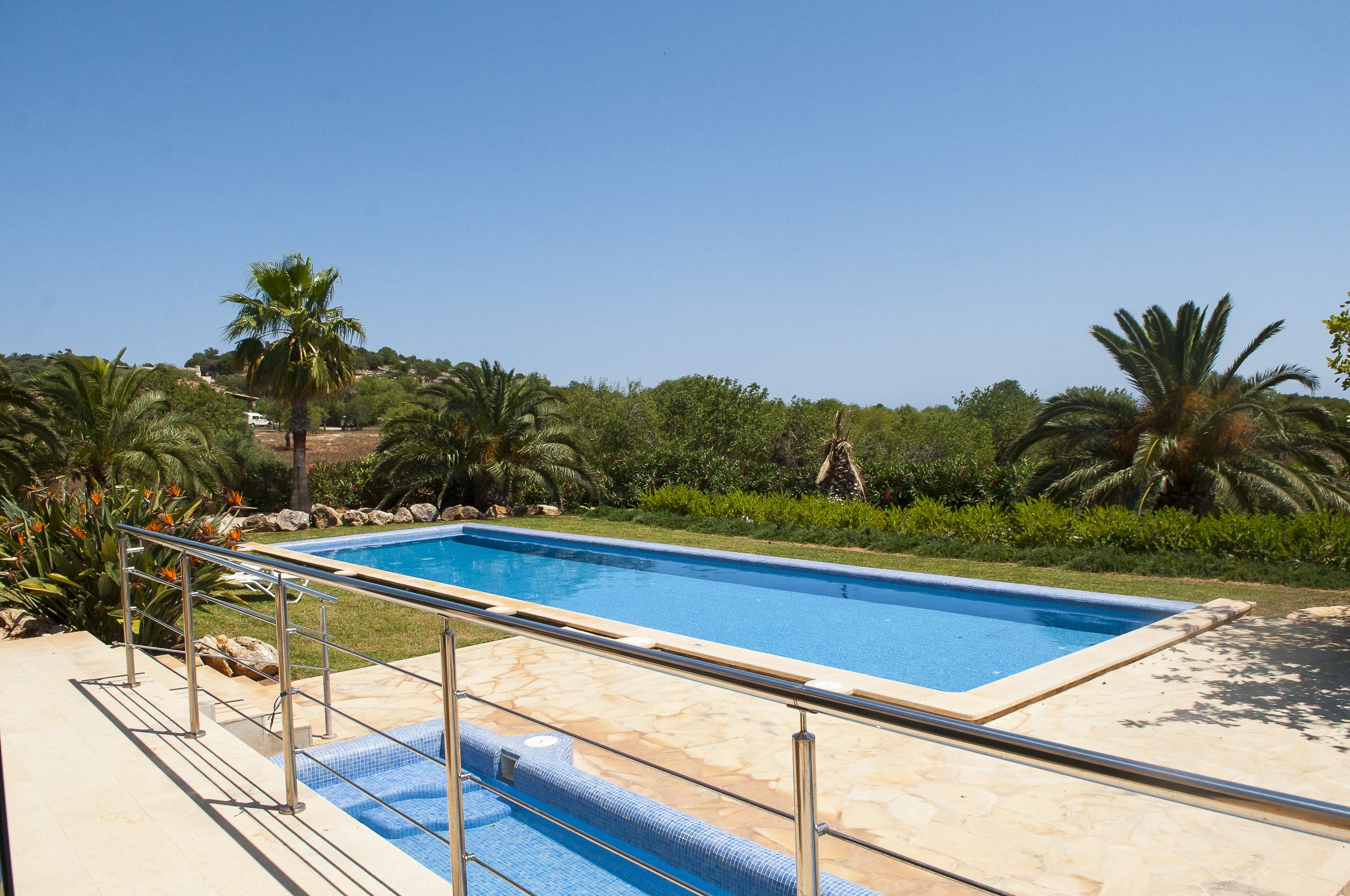 Melis, 5 bedroom villa in Cala d'Or , Majorca Photo #2