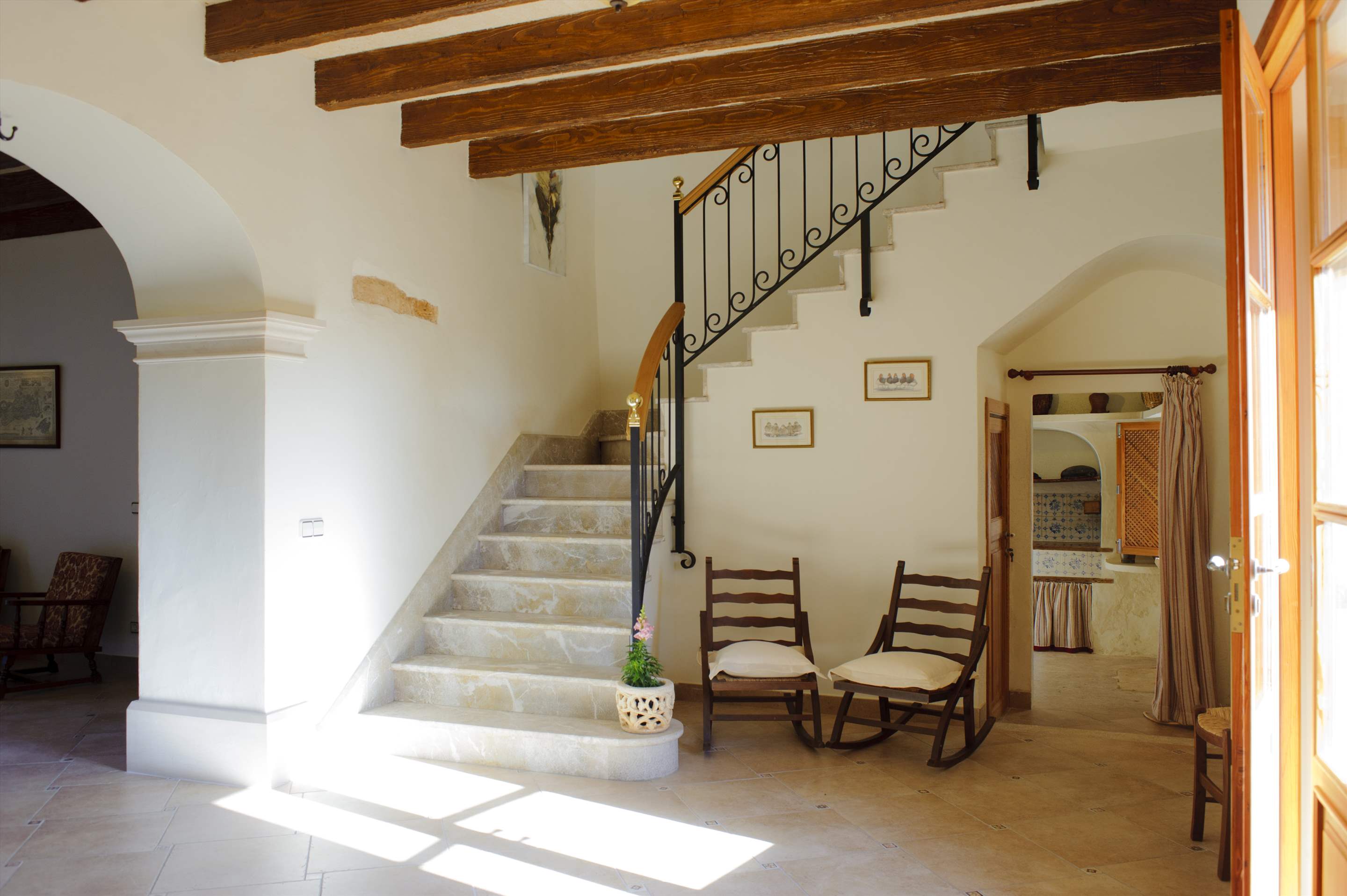 Mondrago Duri, 6 bedroom villa in Cala d'Or , Majorca Photo #13