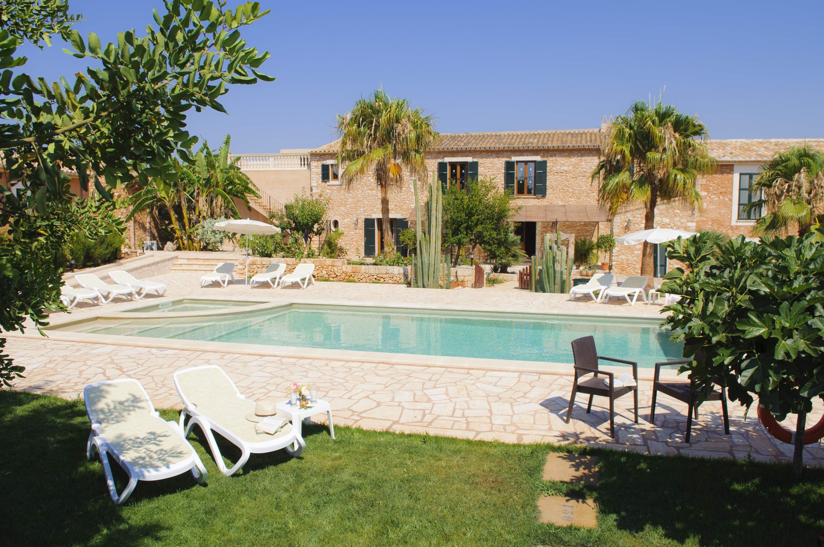 Mondrago Duri, 6 bedroom villa in Cala d'Or , Majorca Photo #8