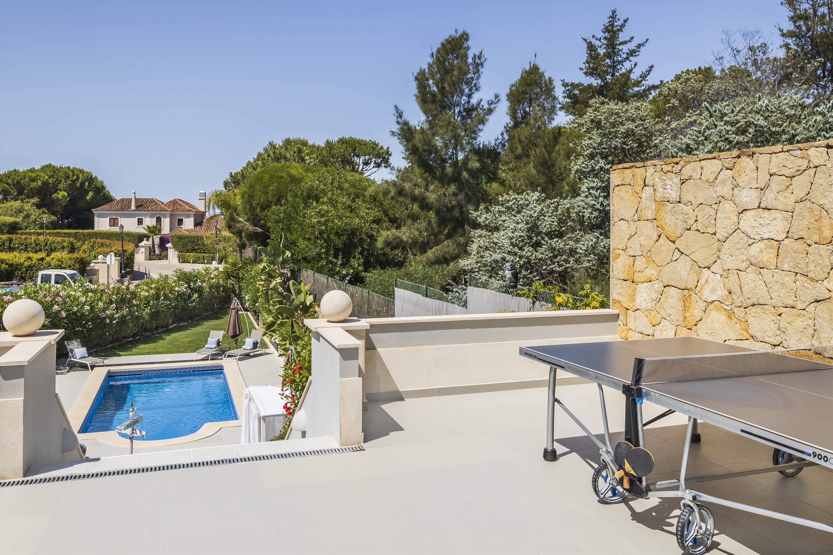 Villa Marsil, 5 bedroom villa in Quinta do Lago, Algarve Photo #3