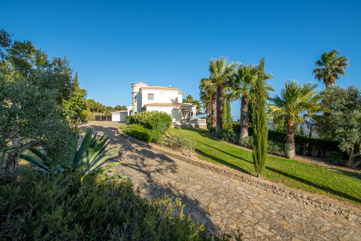 Villa Netuno, Five Bedroom Rate for 10 Persons, 5 bedroom villa in Algarve Countryside, Algarve Photo #32