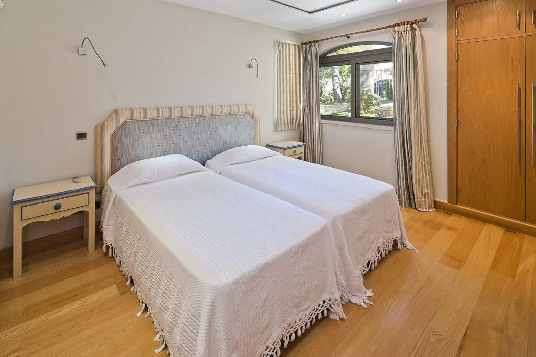 Villa Atlantico , 6 bedroom villa in Quinta do Lago, Algarve Photo #28