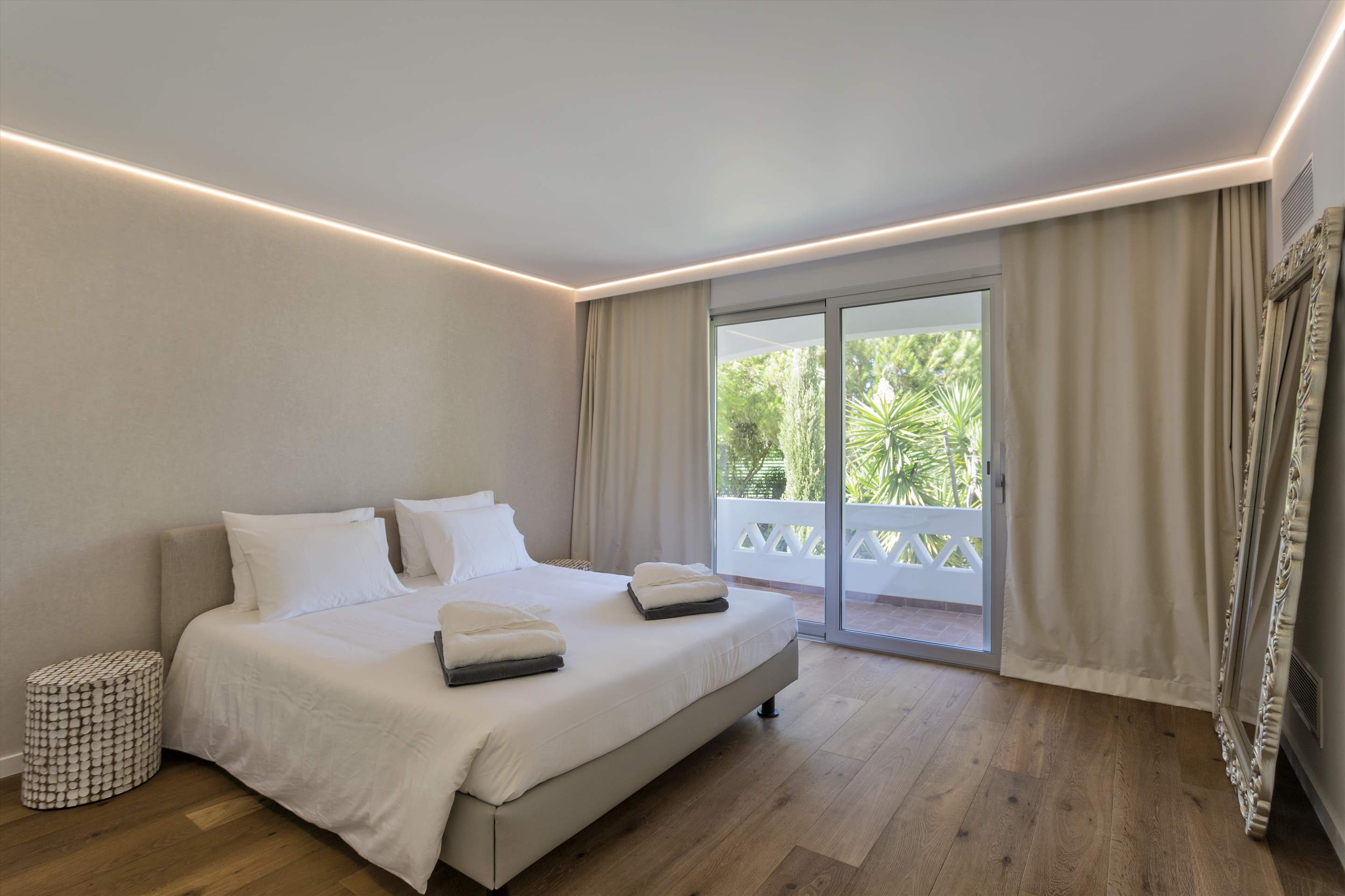 Quinta Flamingo, 5 bedroom villa in Vale do Lobo, Algarve Photo #33