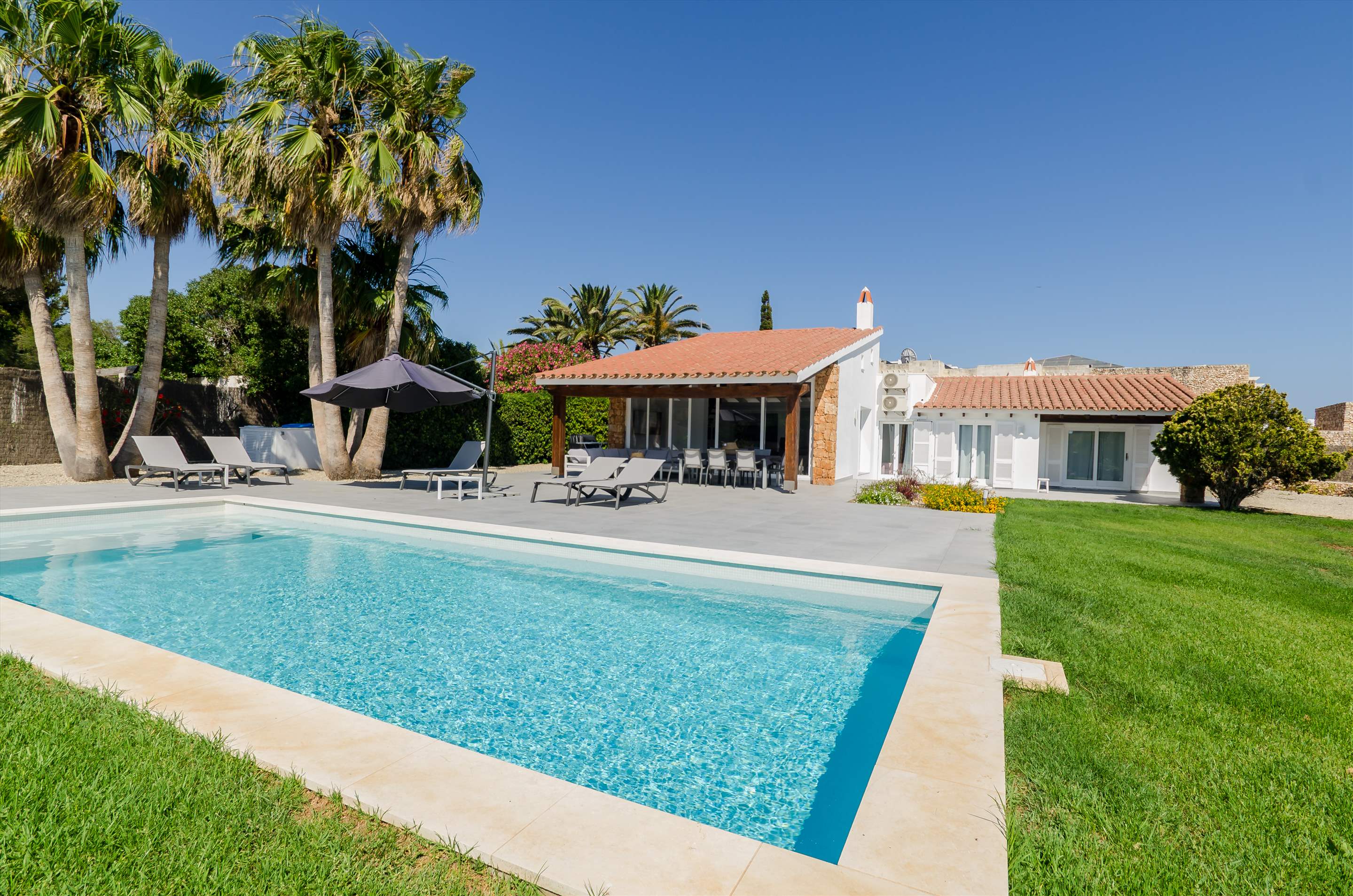 Villa Bini Vela, 5 bedroom villa in Mahon, San Luis & South East, Menorca Photo #1