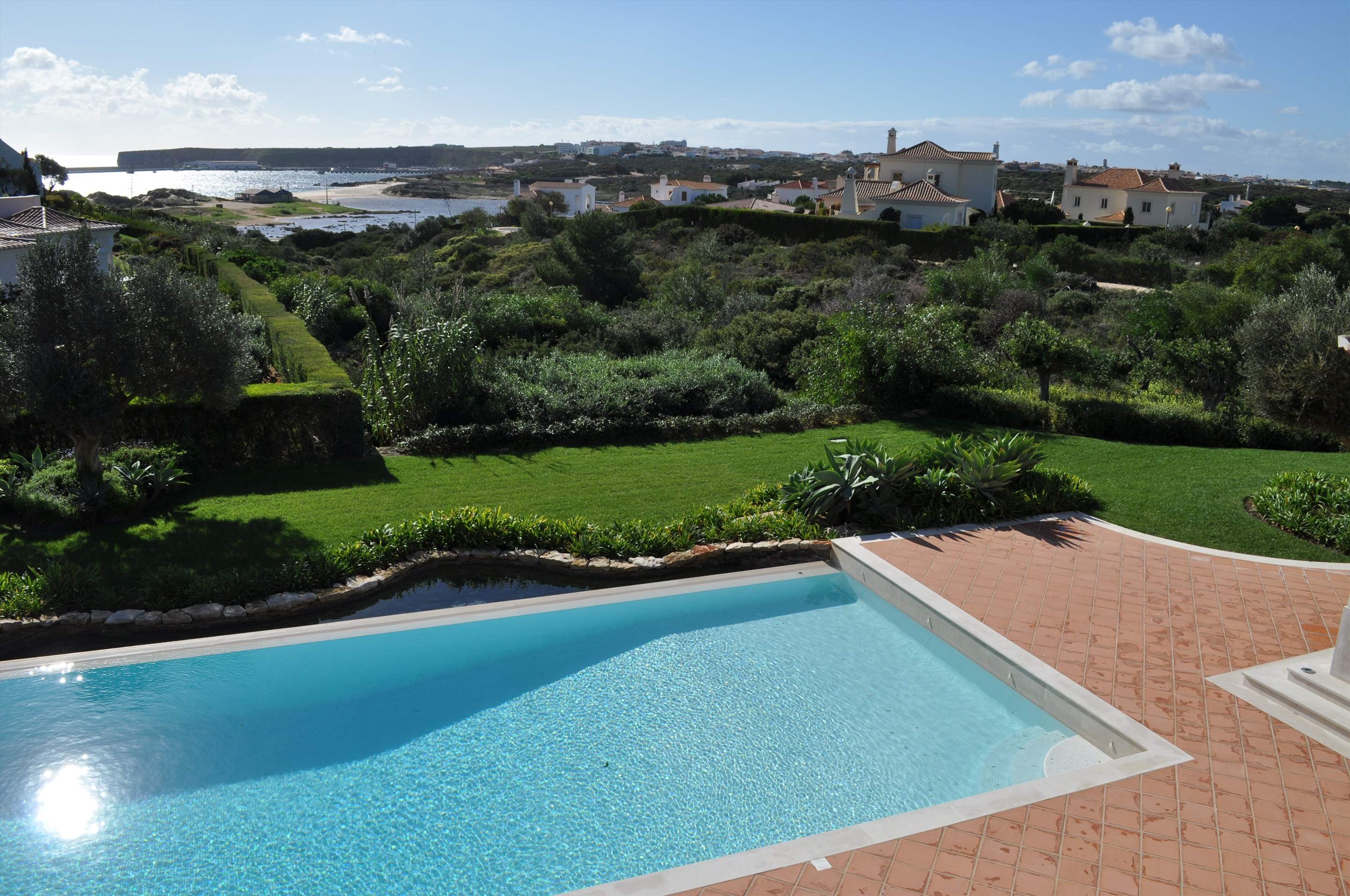 Martinhal Luxury Villa no.90, 5 bedroom villa in Martinhal Sagres, Algarve Photo #10