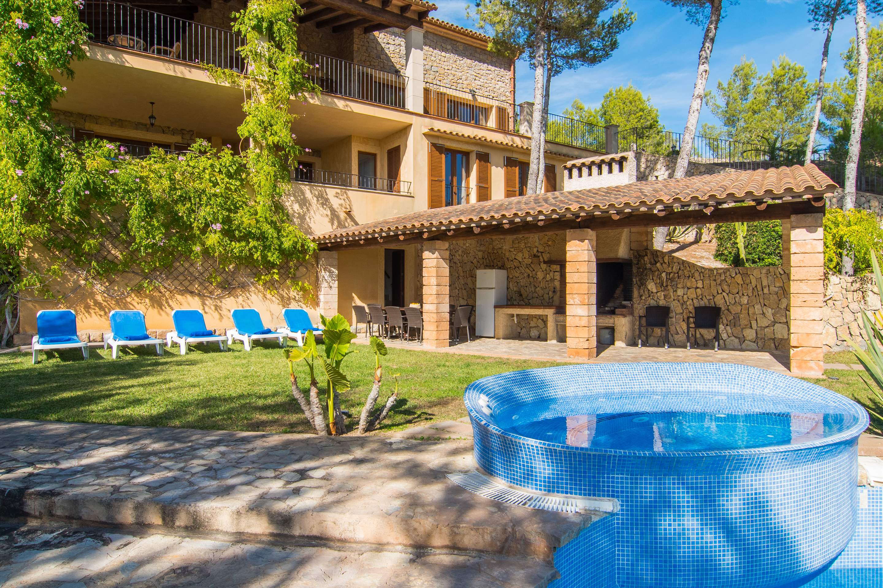 Finca Sa Mola, 6 bedroom villa in Cala d'Or , Majorca Photo #2