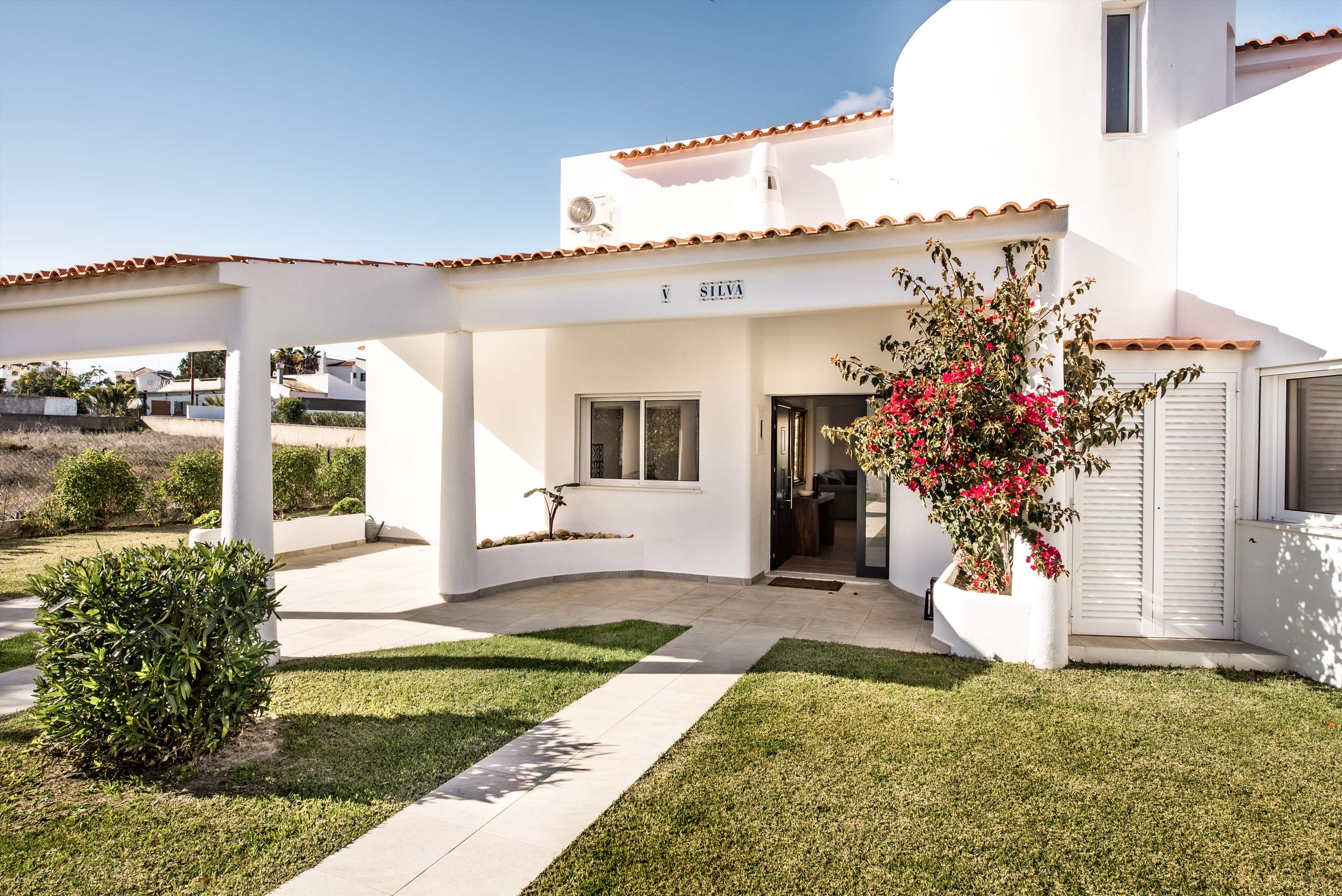 Villa Silva, 4 bedroom villa in Gale, Vale da Parra and Guia, Algarve Photo #29