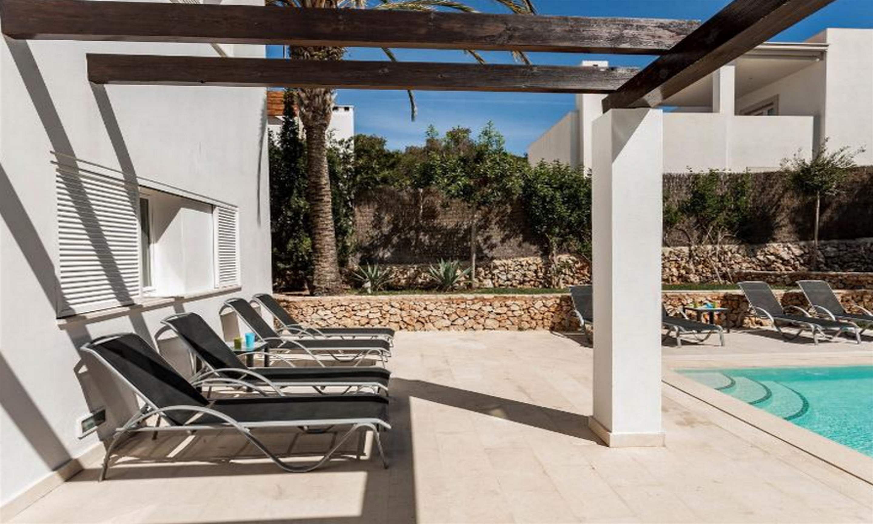 Villa Paraiso, 4 bedroom villa in Cala d'Or , Majorca Photo #33