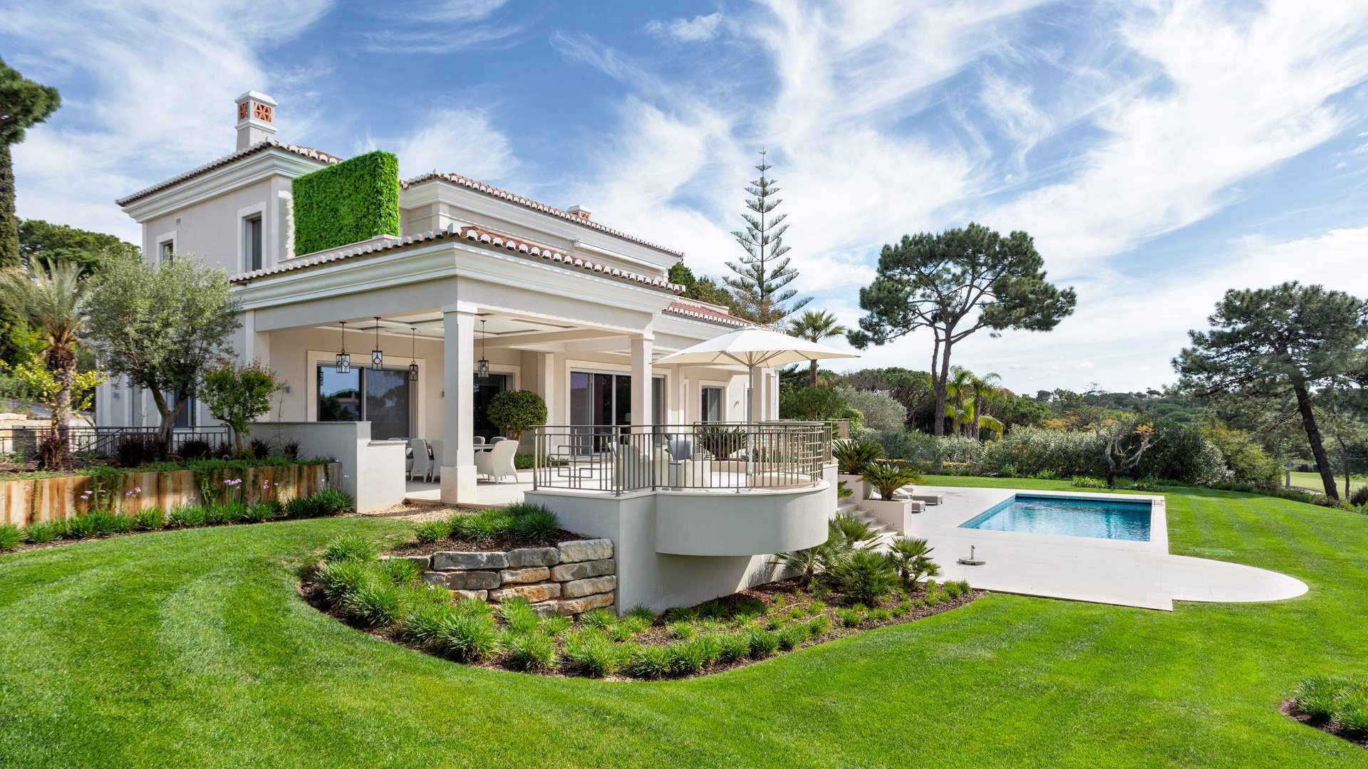 Villa Adeleide, 6 bedroom villa in Quinta do Lago, Algarve Photo #3