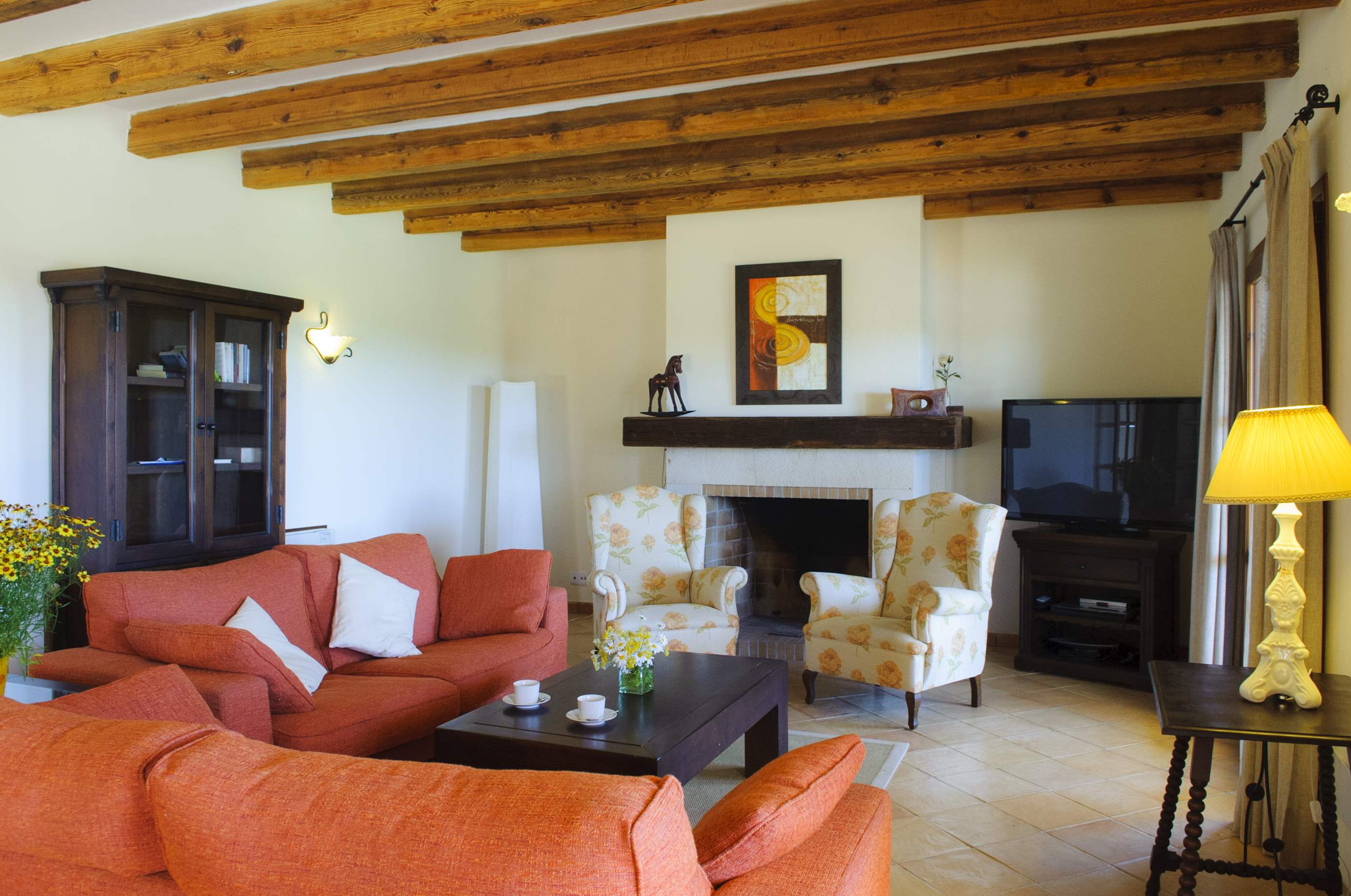 Hort De Can Veritat, 4 bedroom villa in Cala d'Or , Majorca Photo #9