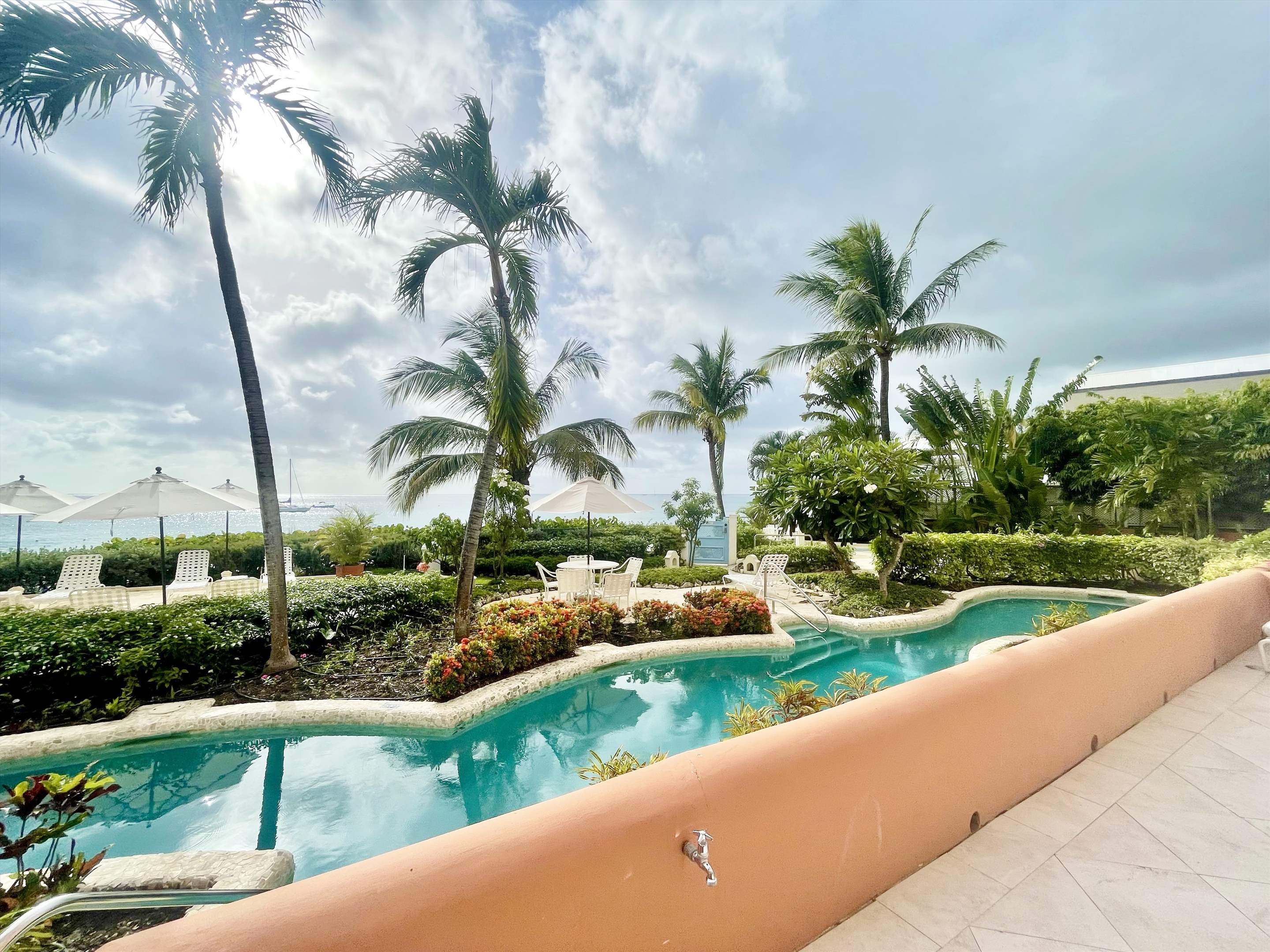 Villas on the Beach 103, 2 bedroom, 2 bedroom apartment in St. James & West Coast, Barbados Photo #7