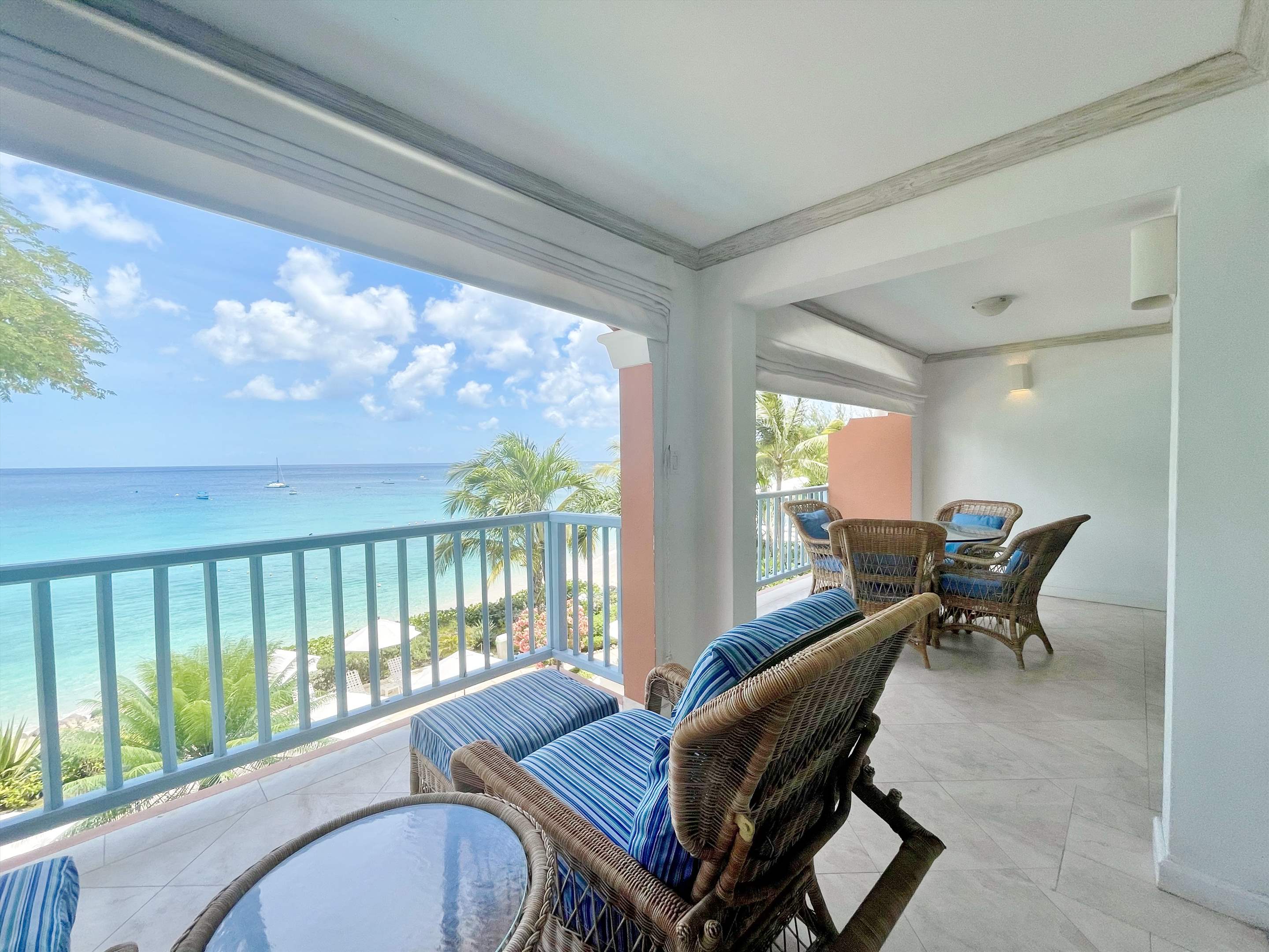 Villas on the Beach 303, 1 bedroom, 1 bedroom apartment in St. James & West Coast, Barbados Photo #2