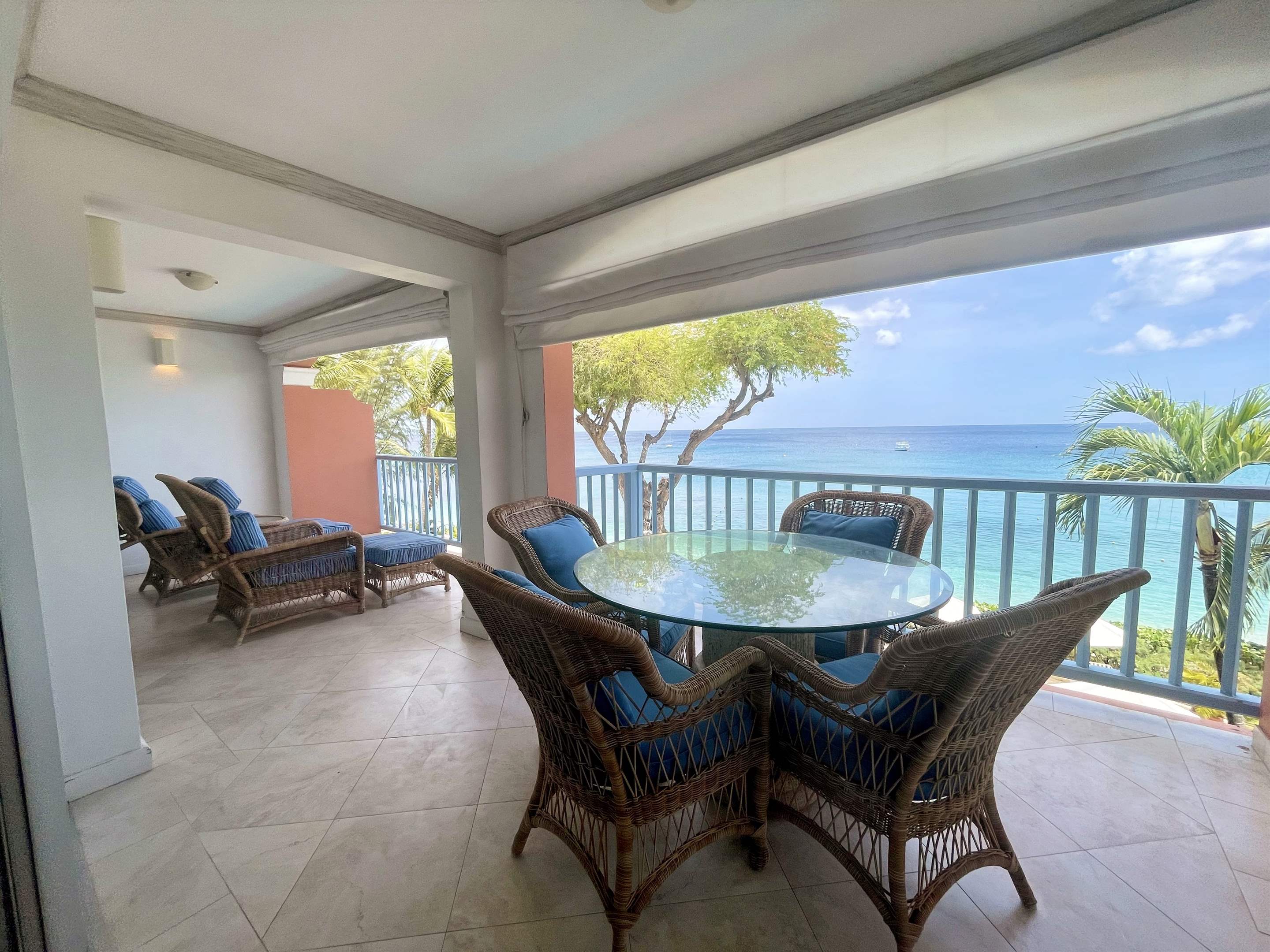 Villas on the Beach 303, 1 bedroom, 1 bedroom apartment in St. James & West Coast, Barbados Photo #3