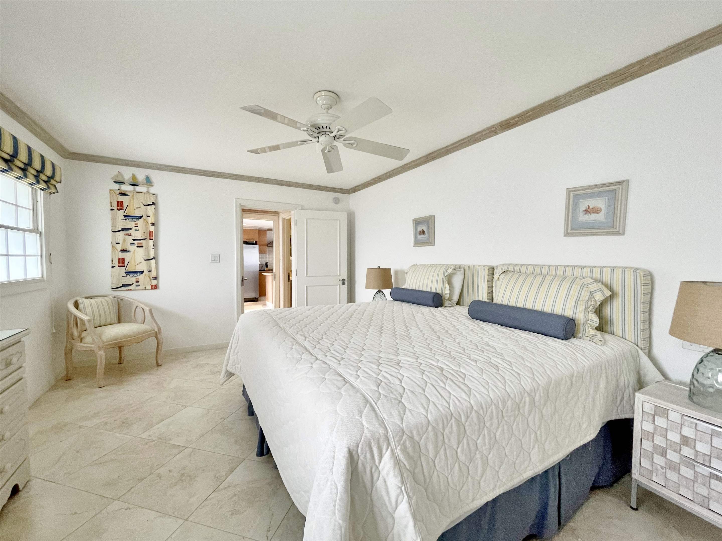 Villas on the Beach 403, 3 bedroom, 3 bedroom apartment in St. James & West Coast, Barbados Photo #14