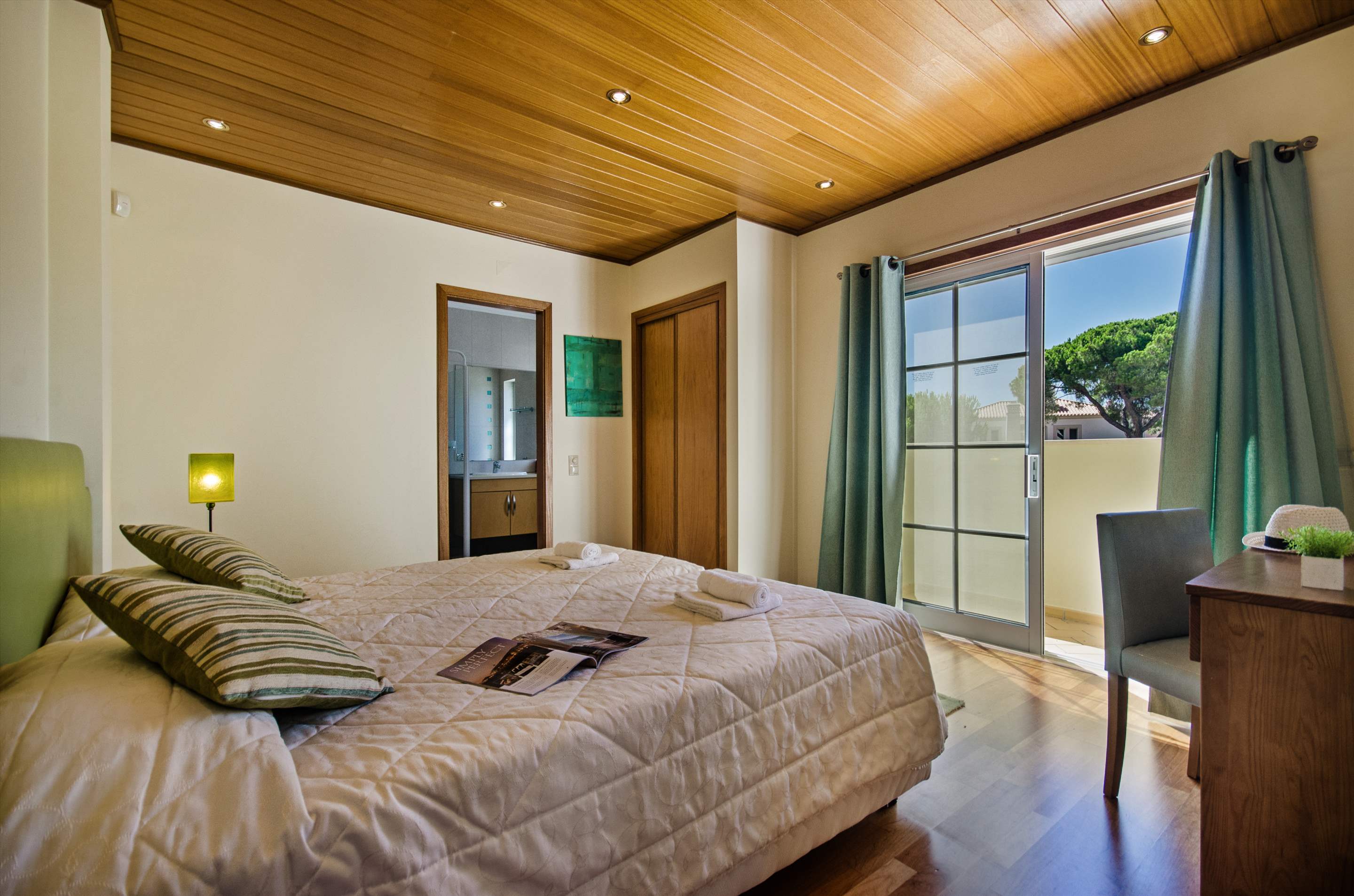 Villa Alexa, 4 bedroom villa in Vilamoura Area, Algarve Photo #18