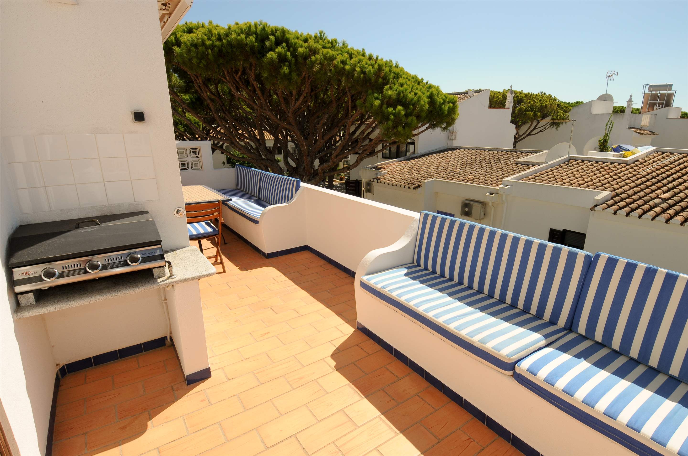Villa Giroud, 2 bedroom villa in Vale do Lobo, Algarve Photo #8