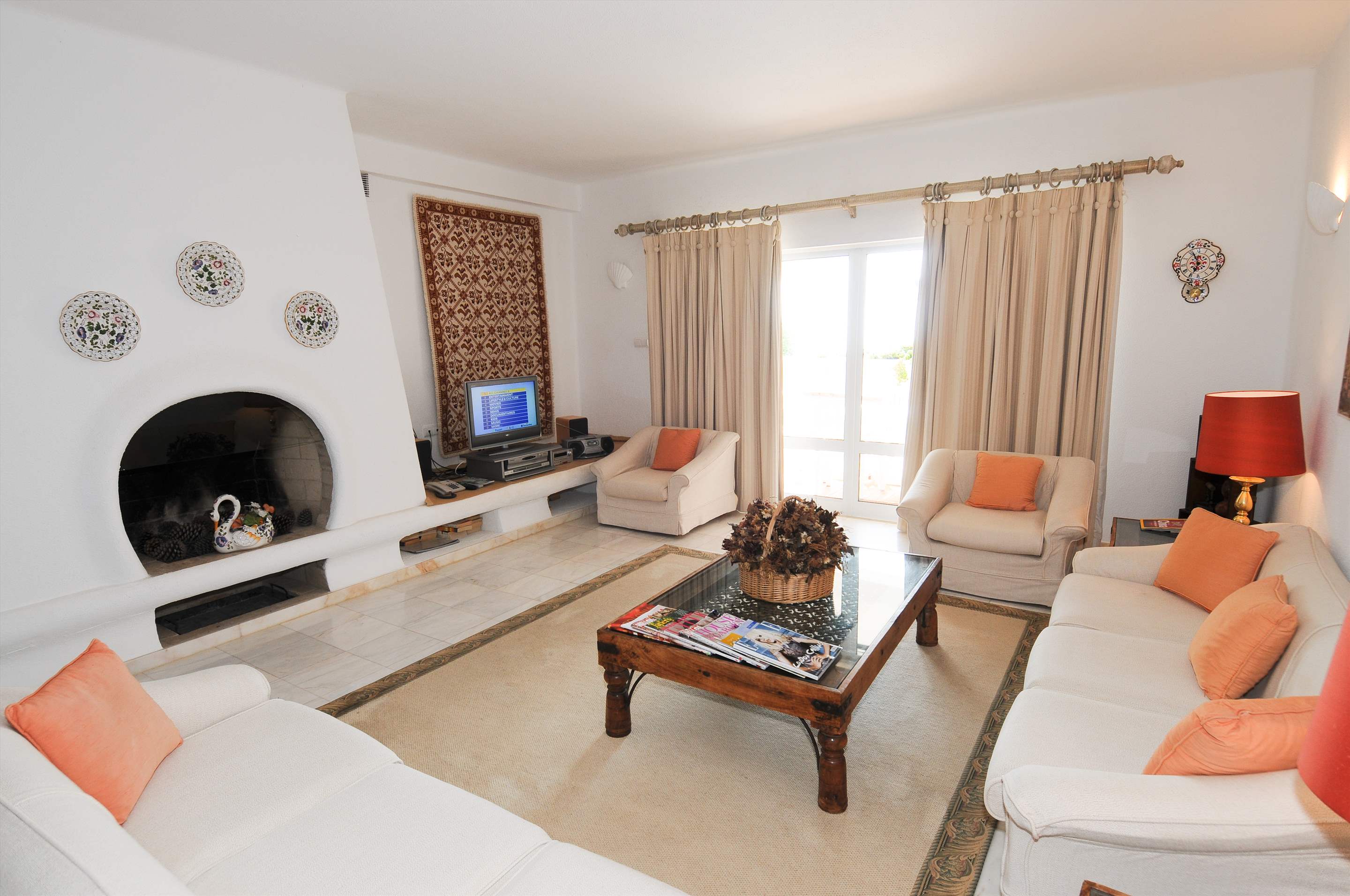Villa Mimosa 5, 3 bedroom villa in Vale do Lobo, Algarve Photo #6
